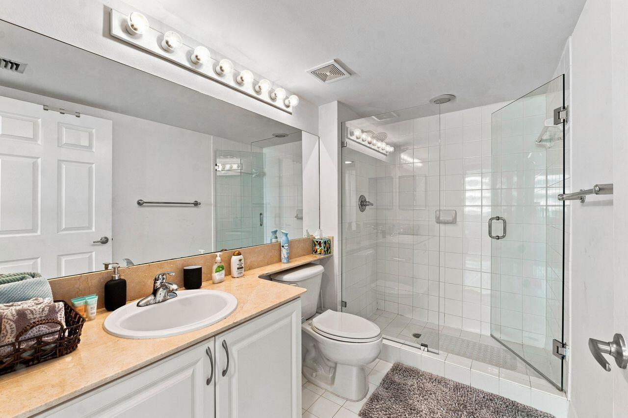 1155 BRICKELL BAY #2802, Miami FL 33131