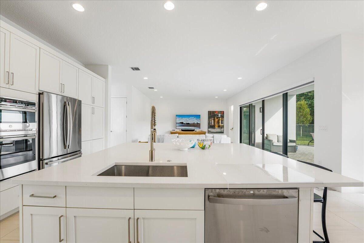 17496 Sparkling River, Boca Raton FL 33496
