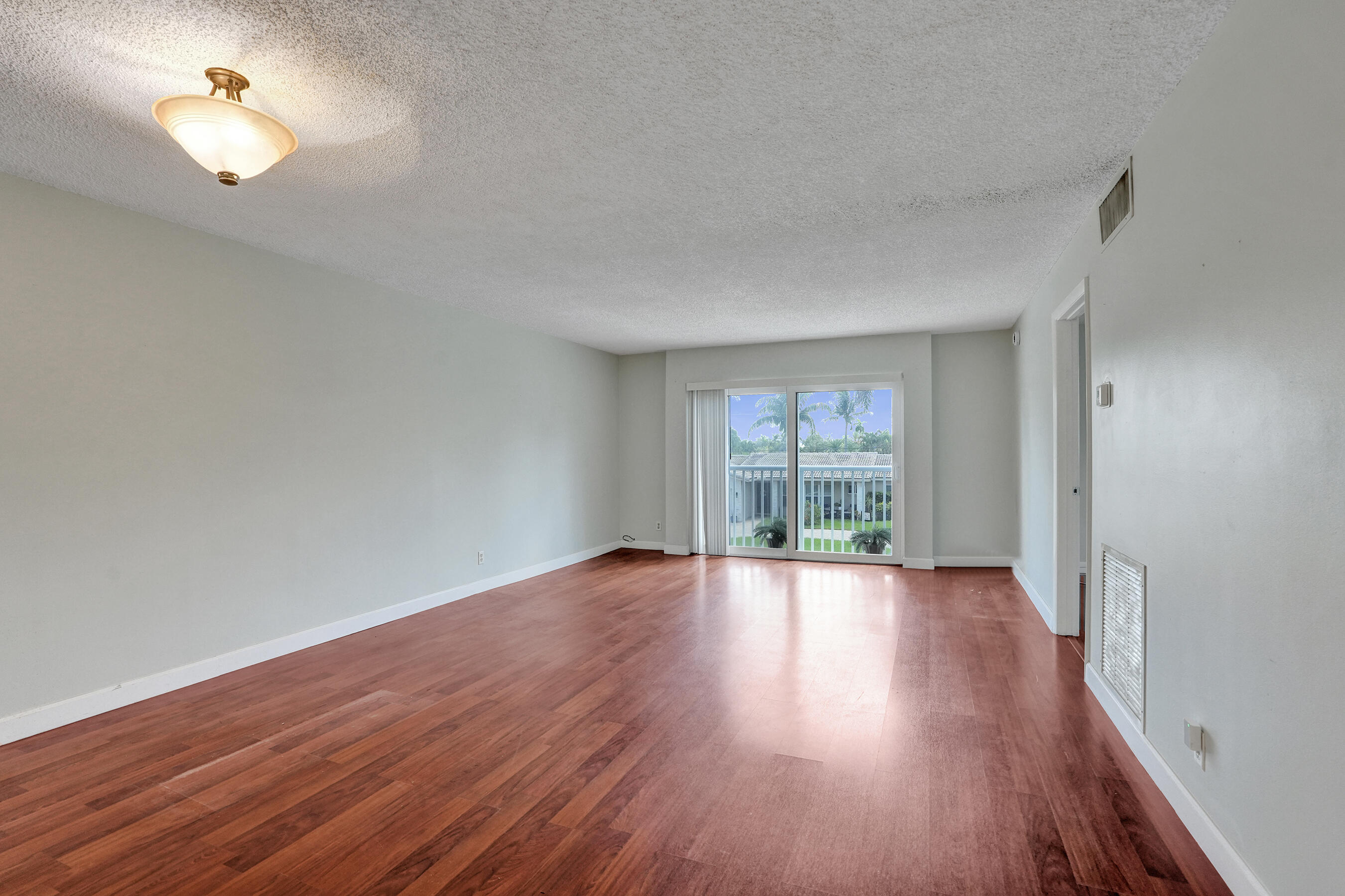 5911 NE 14TH #201S, Fort Lauderdale FL 33334