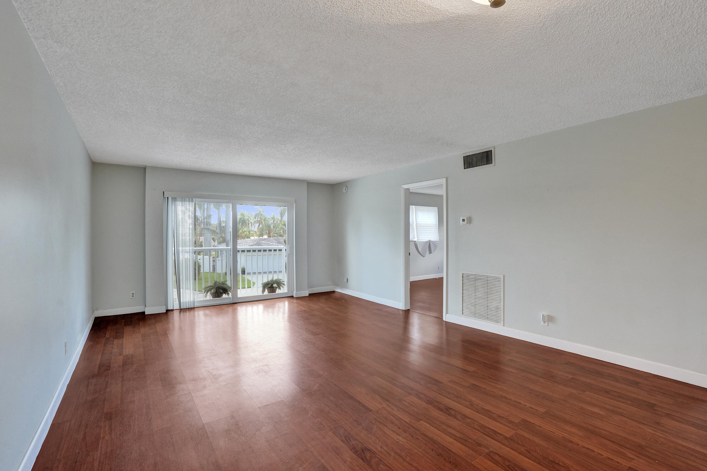 5911 NE 14TH #201S, Fort Lauderdale FL 33334