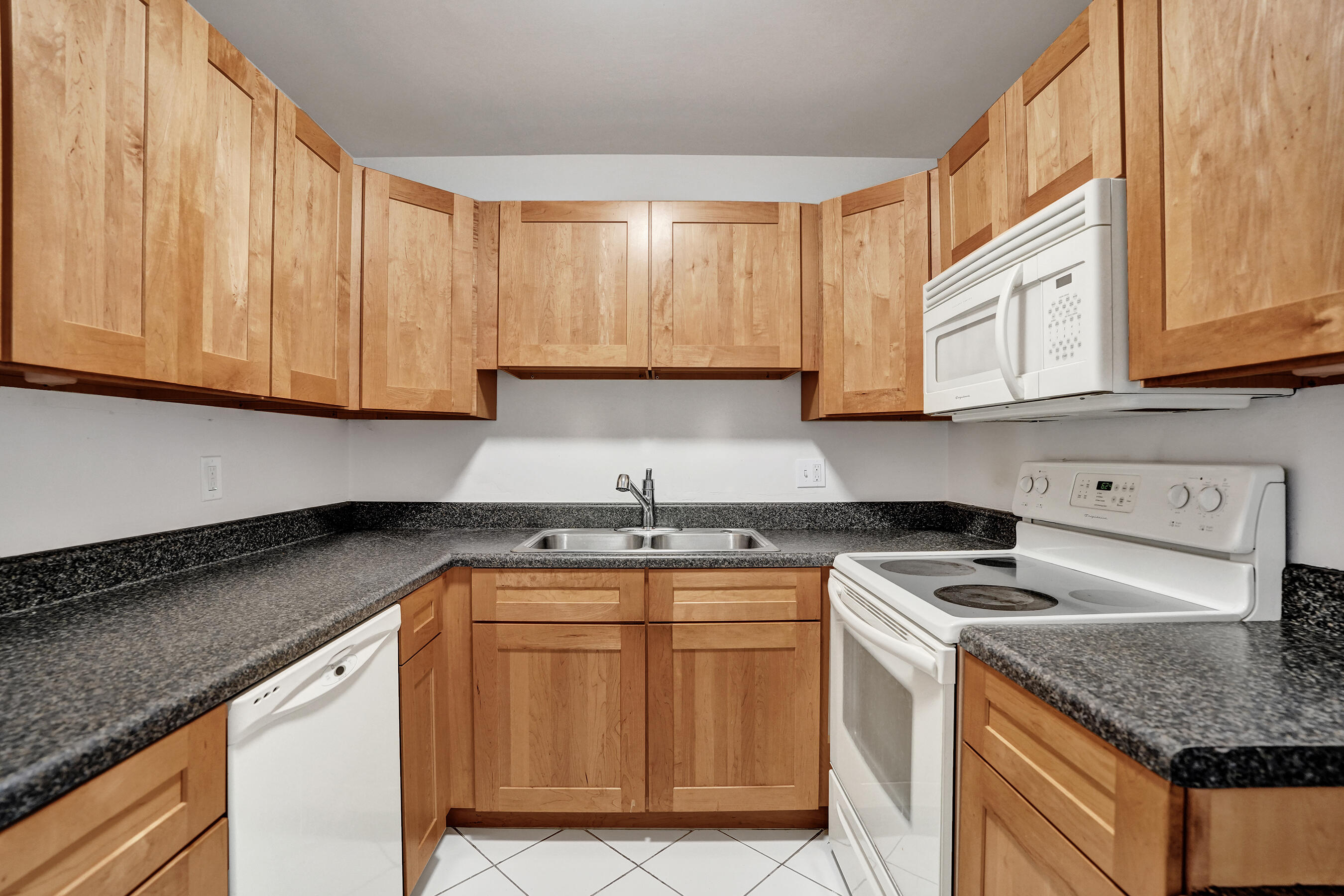 5911 NE 14TH #201S, Fort Lauderdale FL 33334
