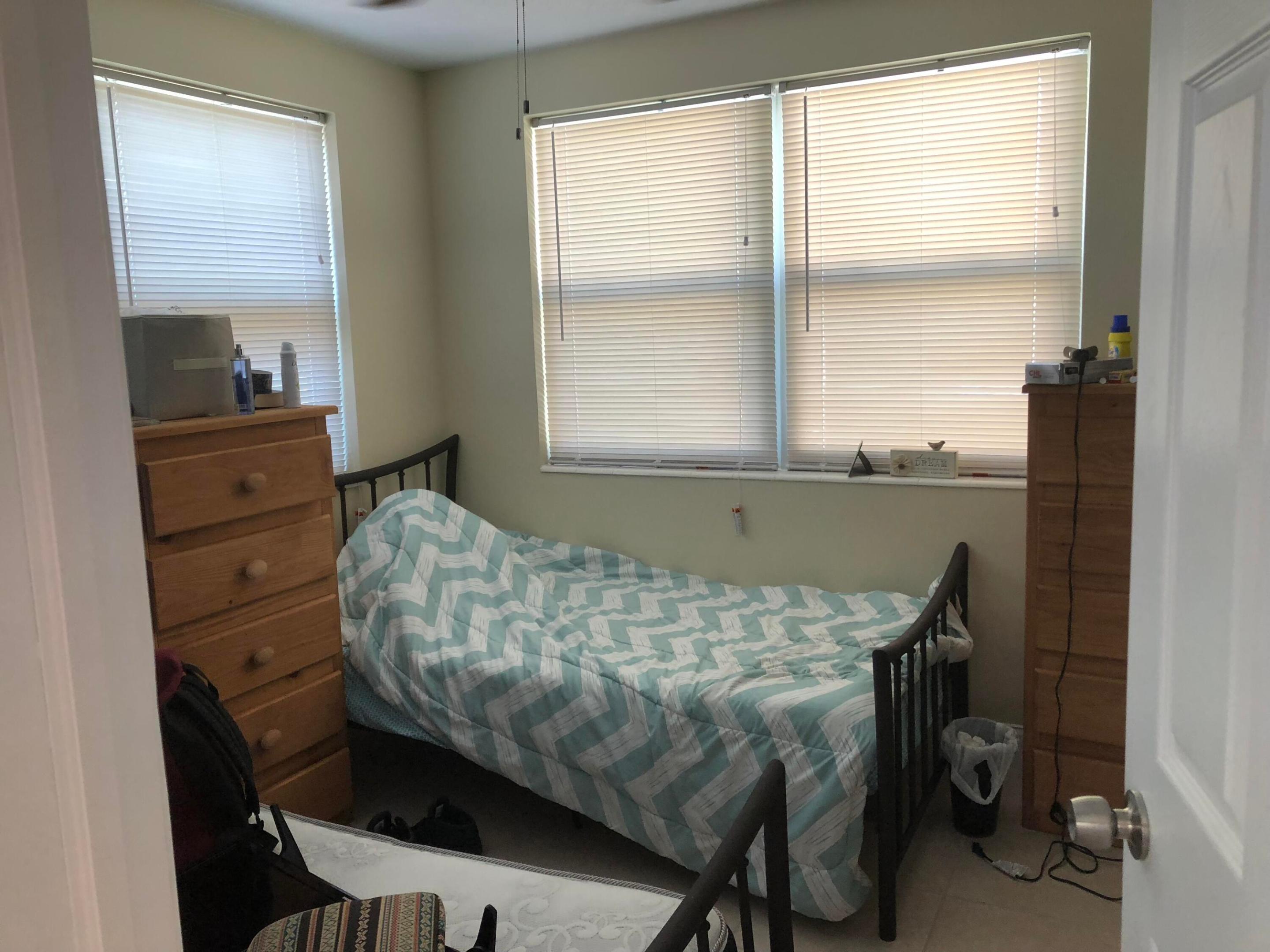 616 W BROWARD, Lantana FL 33462