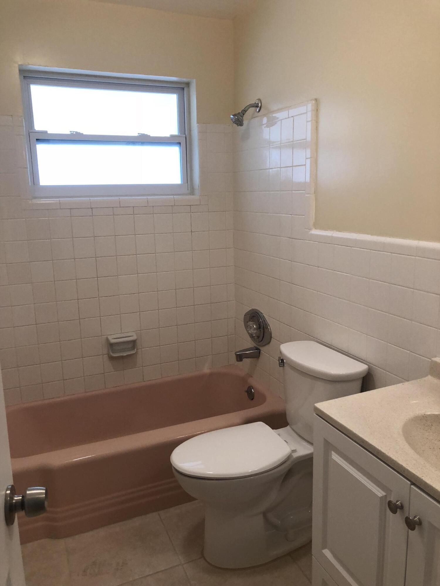 616 W BROWARD, Lantana FL 33462