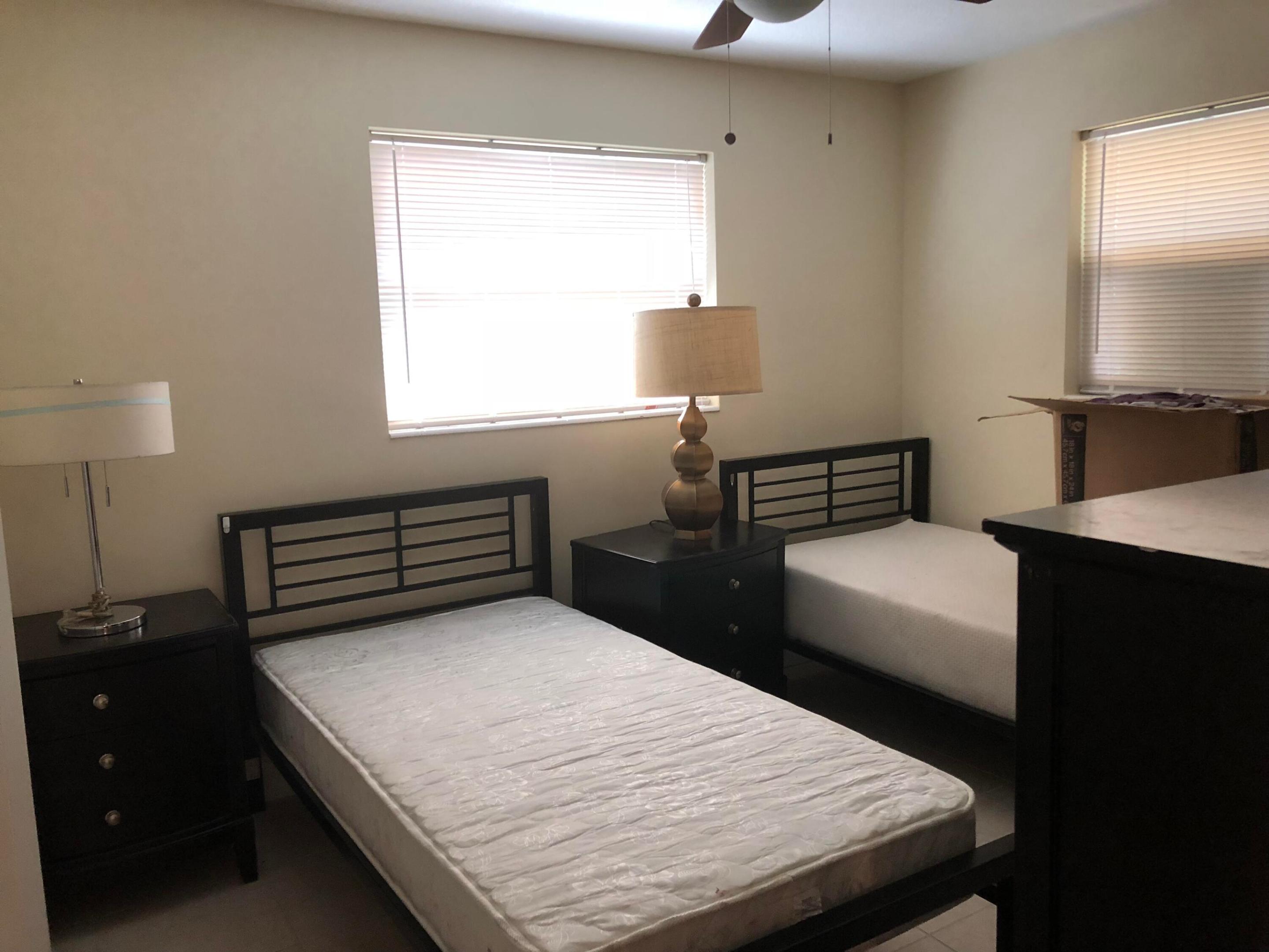 616 W BROWARD, Lantana FL 33462