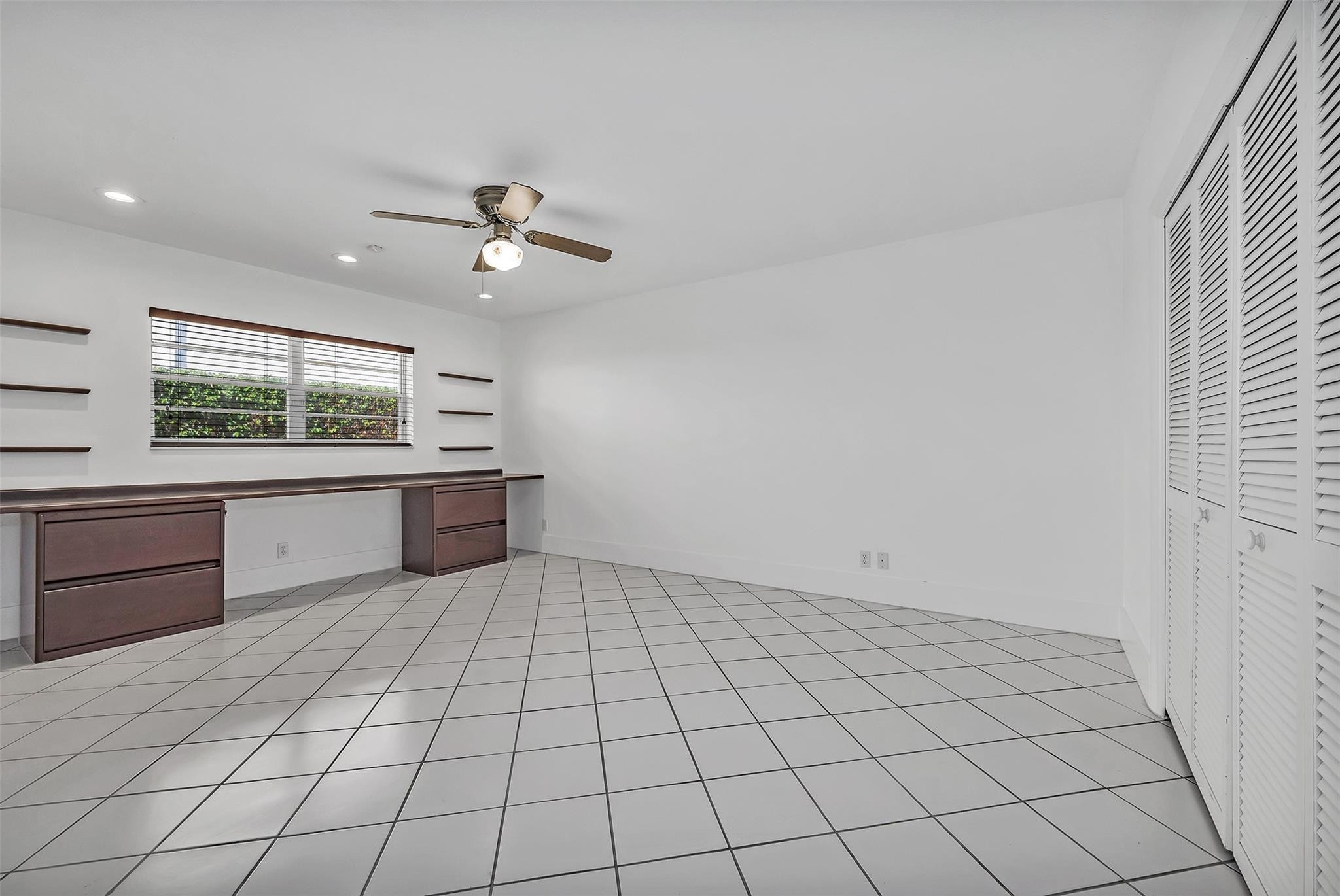 2427 Sea Island, Fort Lauderdale FL 33301