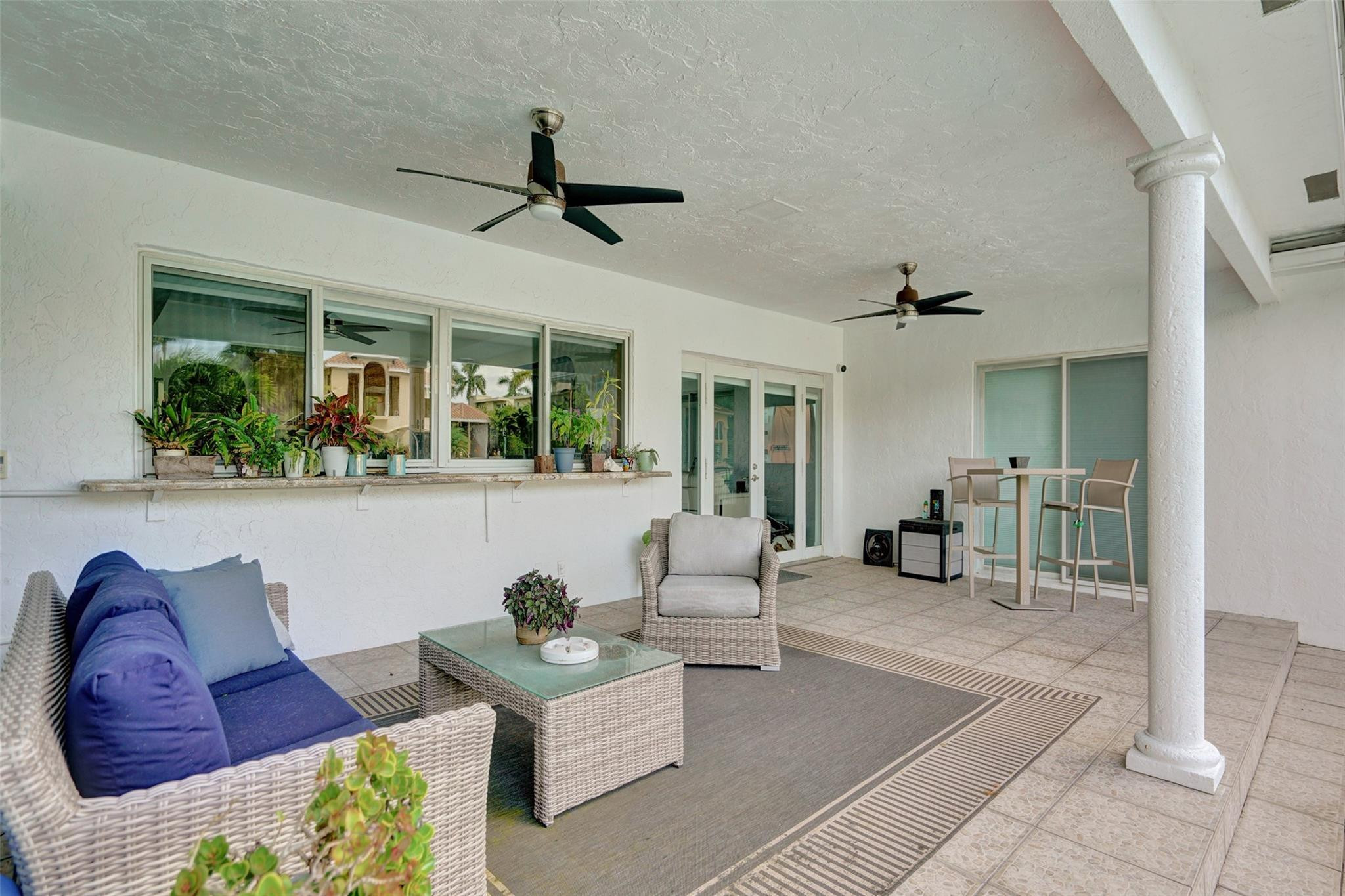 2427 Sea Island, Fort Lauderdale FL 33301
