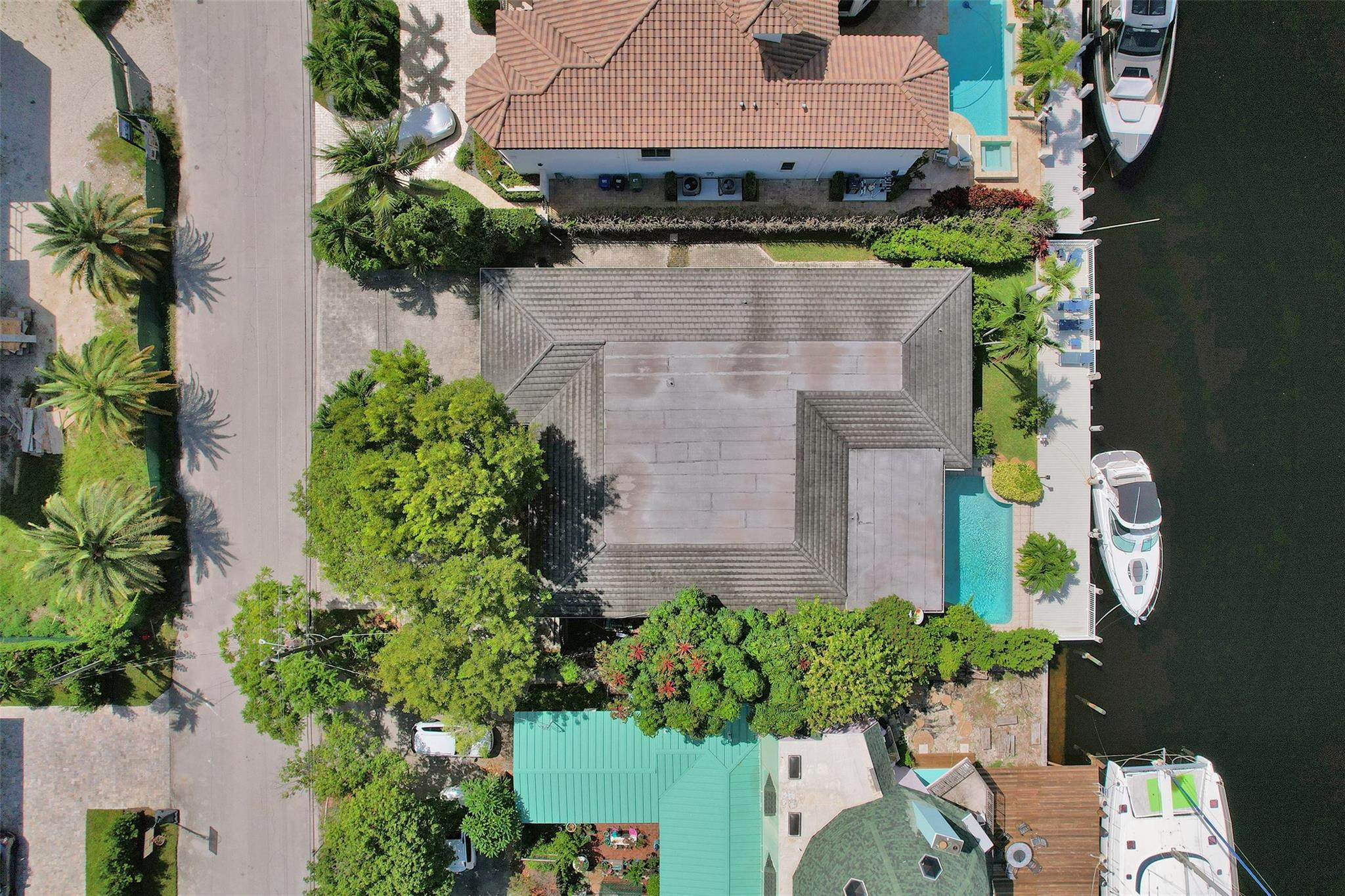 2427 Sea Island, Fort Lauderdale FL 33301