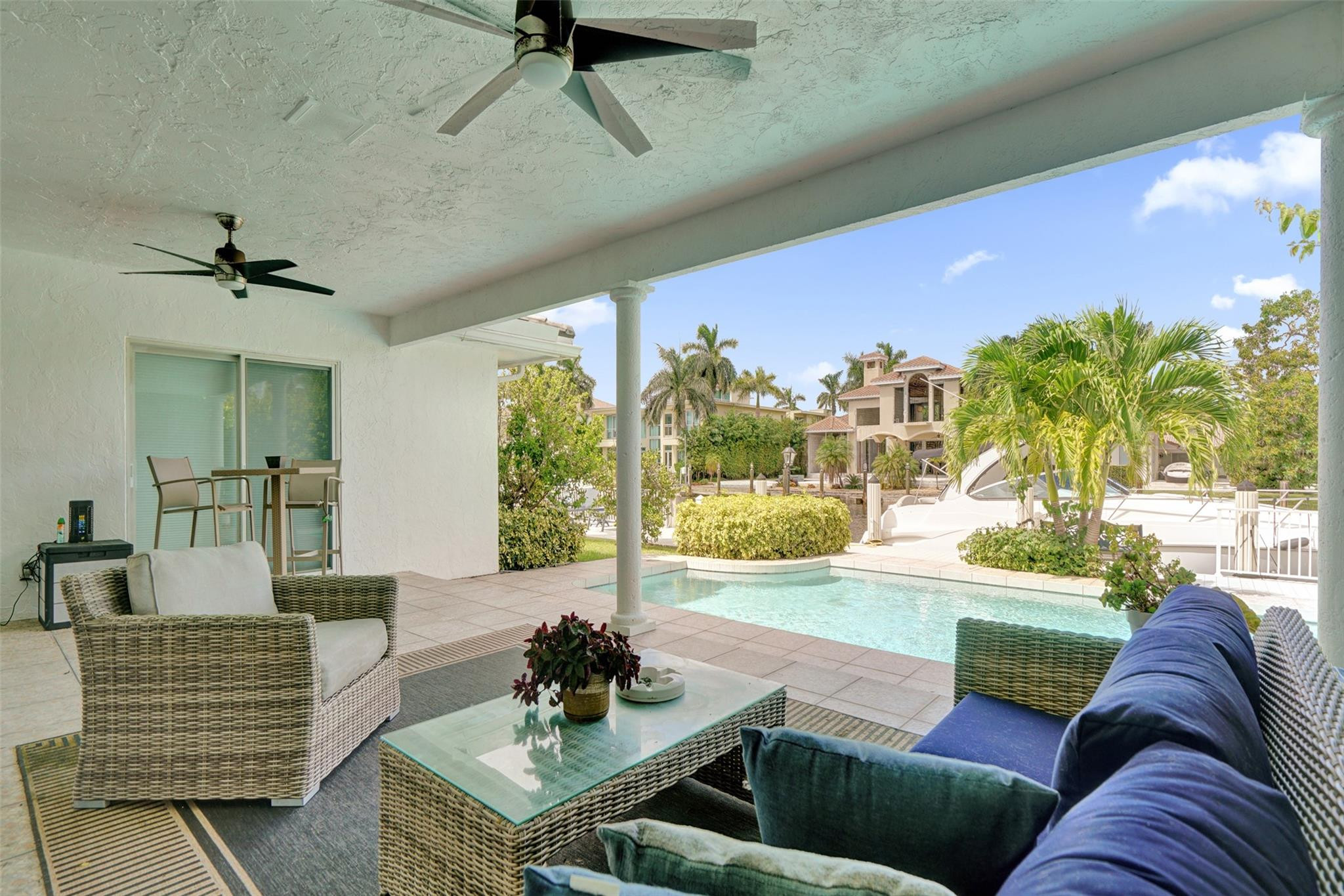2427 Sea Island, Fort Lauderdale FL 33301