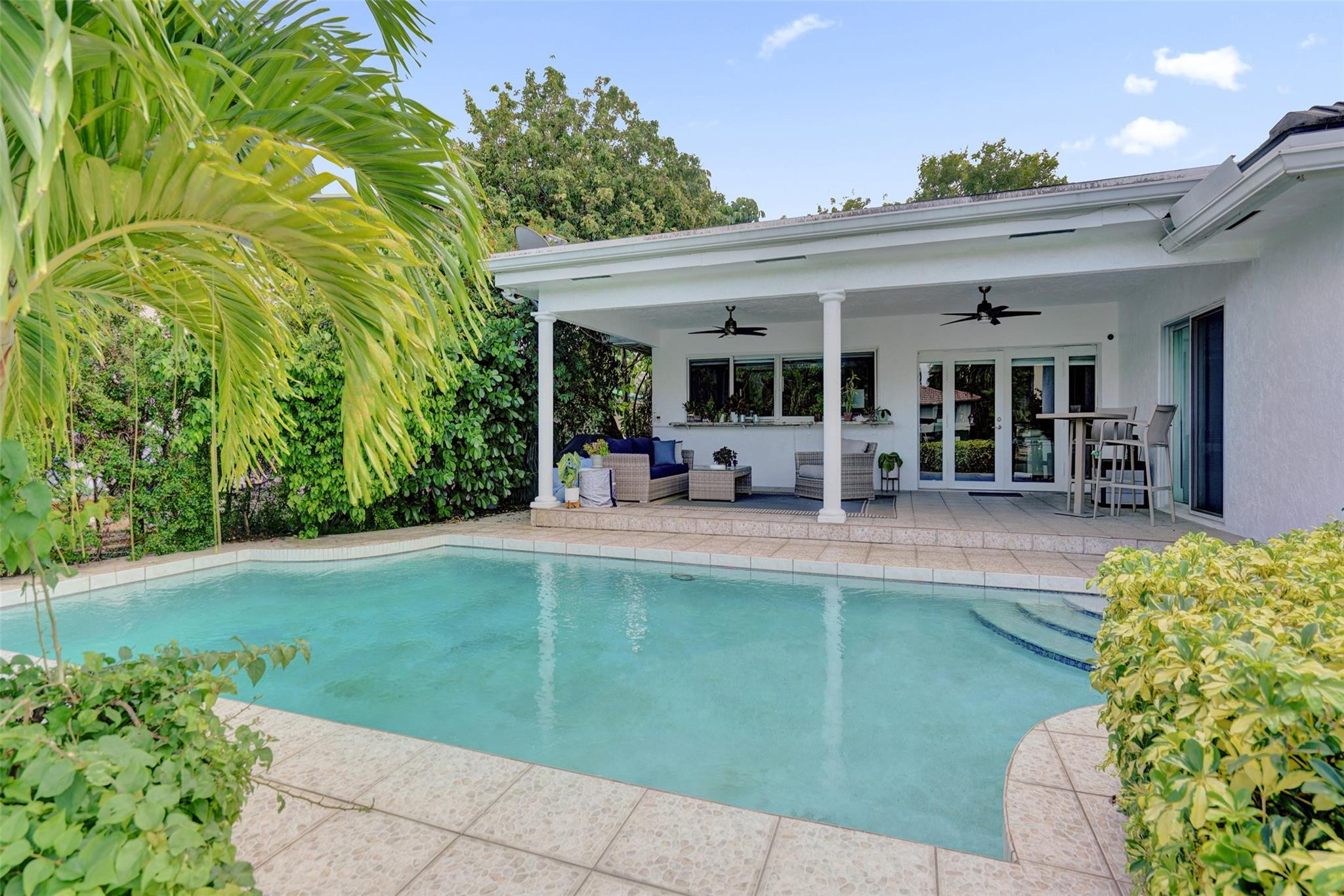 2427 Sea Island, Fort Lauderdale FL 33301