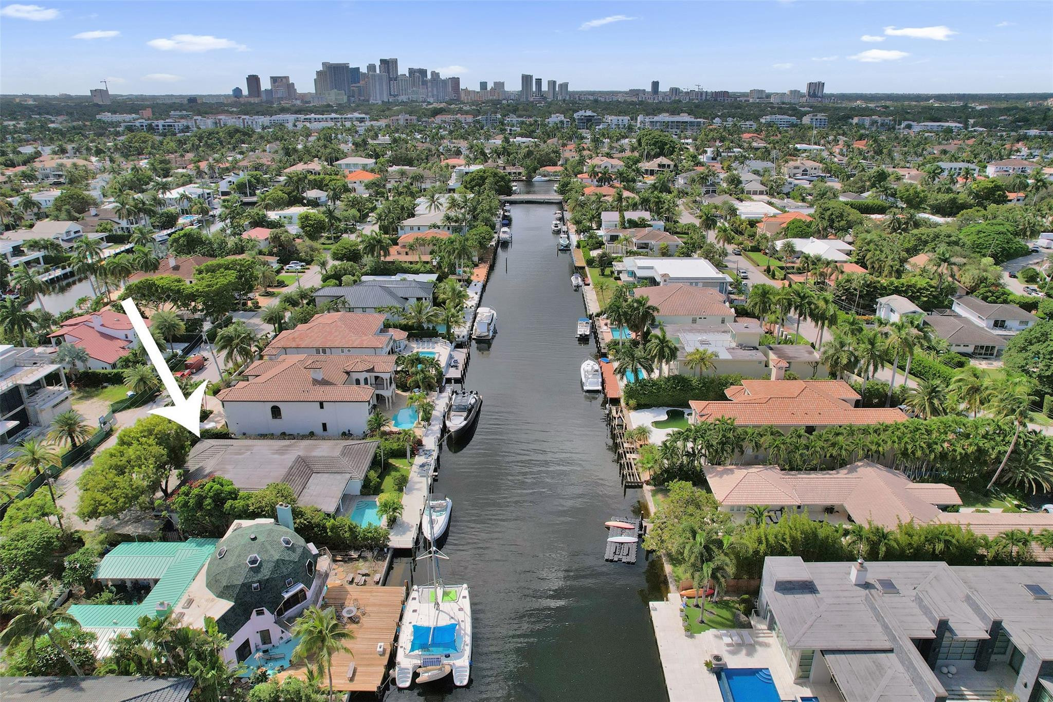 2427 Sea Island, Fort Lauderdale FL 33301