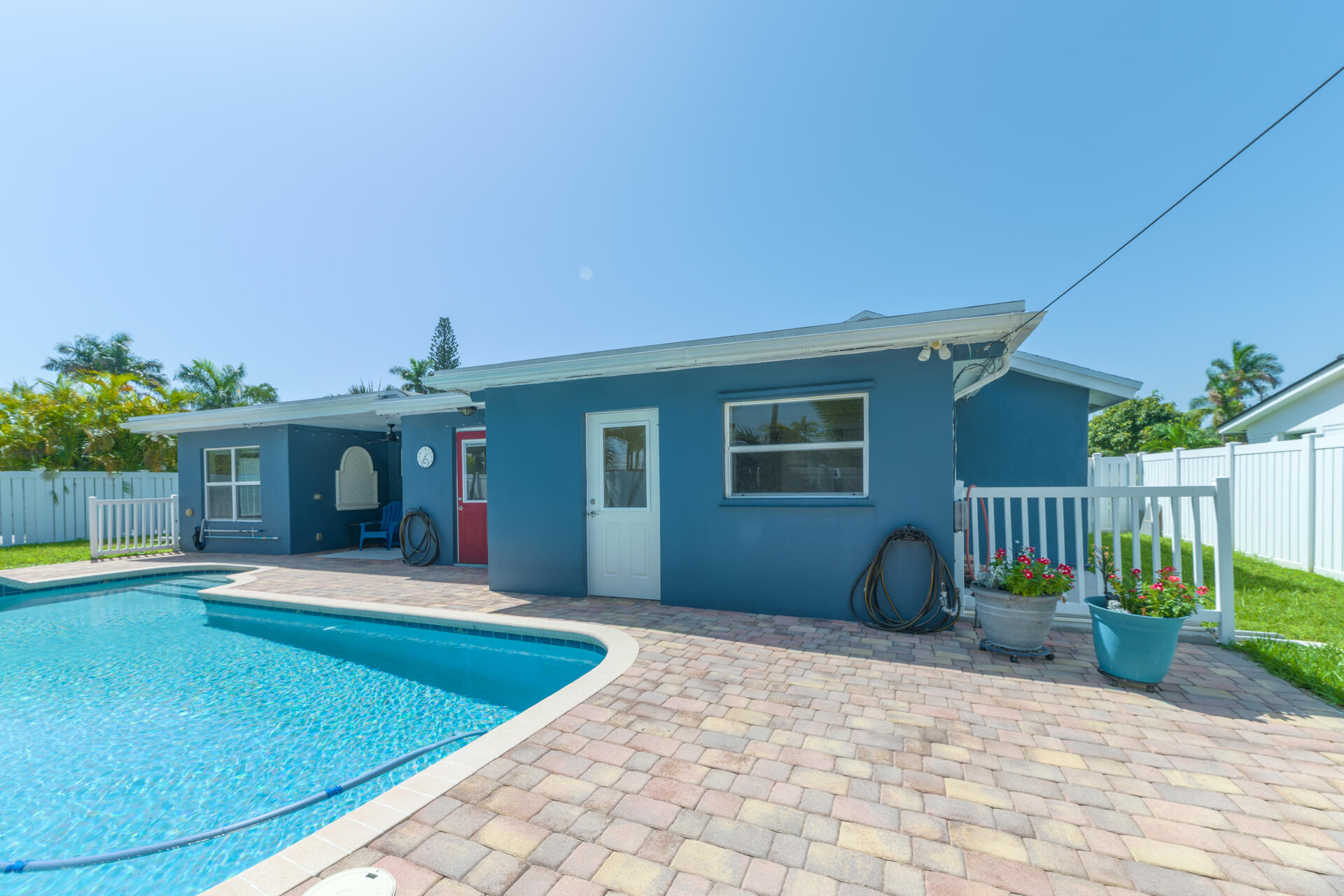 821 SE 16th, Deerfield Beach FL 33441