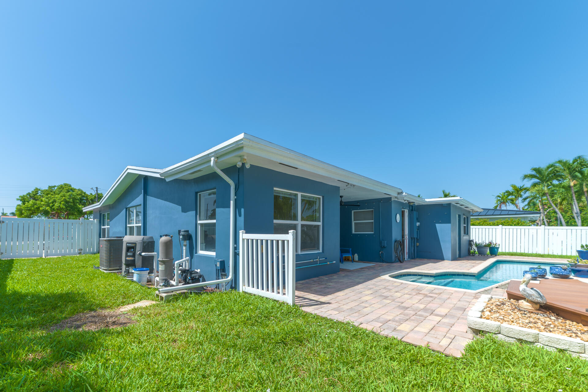 821 SE 16th, Deerfield Beach FL 33441