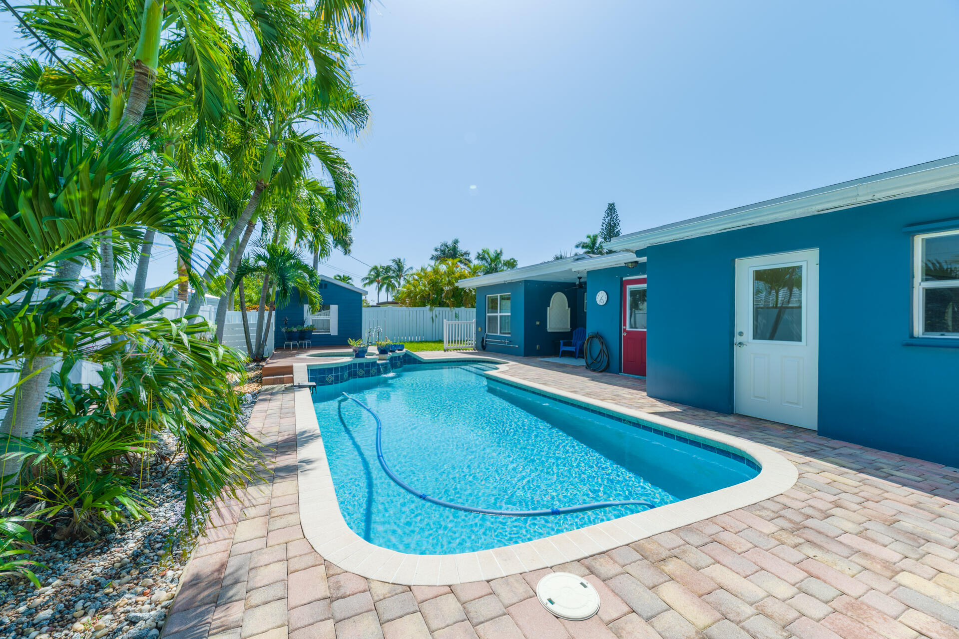 821 SE 16th, Deerfield Beach FL 33441