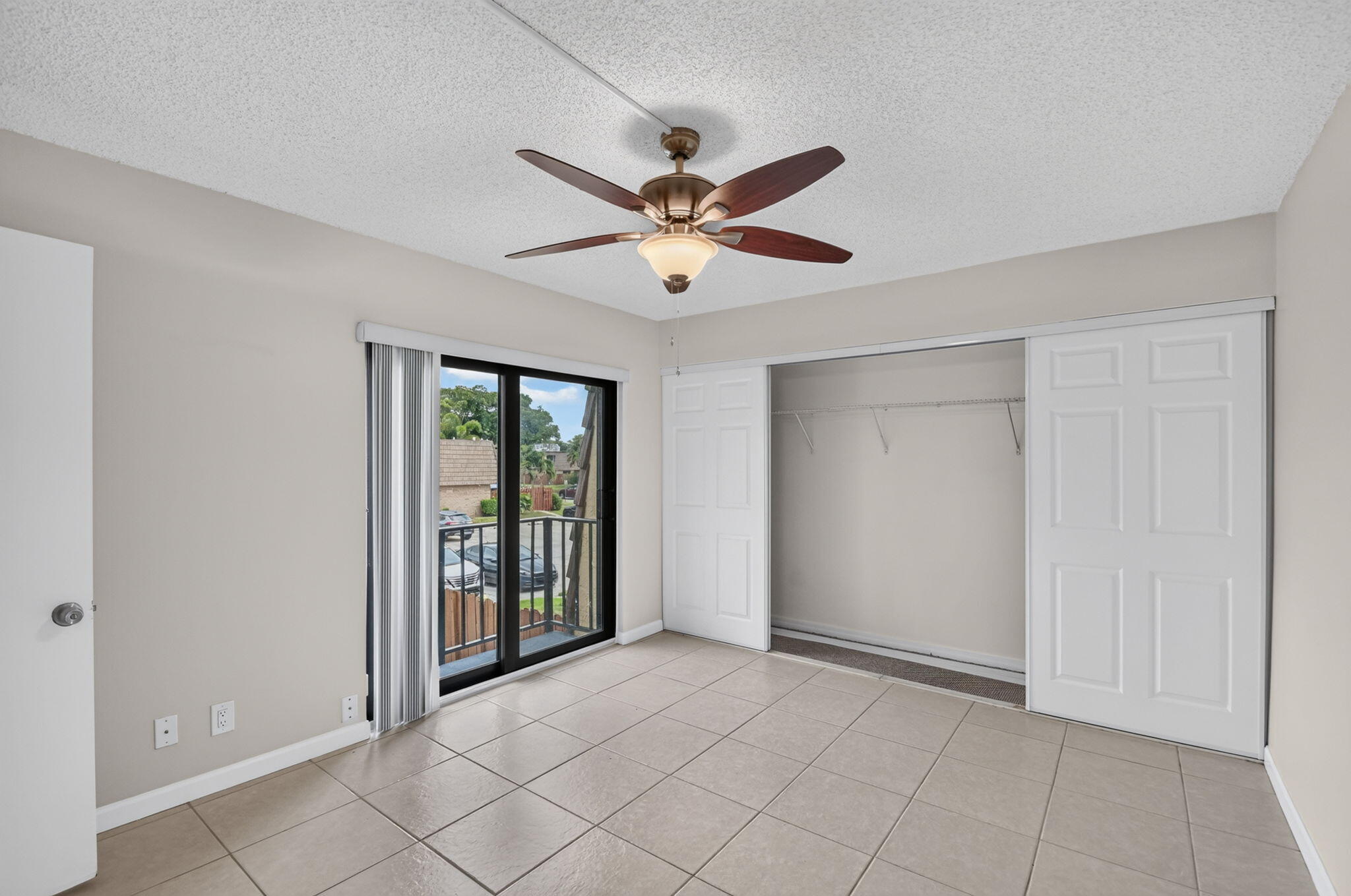 744 SPRINGDALE, Palm Springs FL 33461
