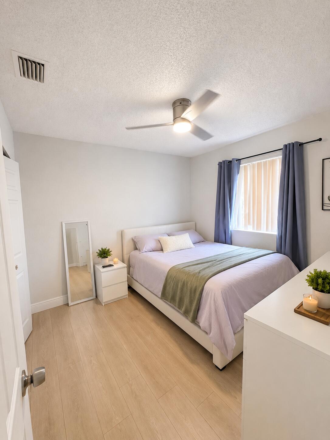 332 NW 107TH, Pembroke Pines FL 33026