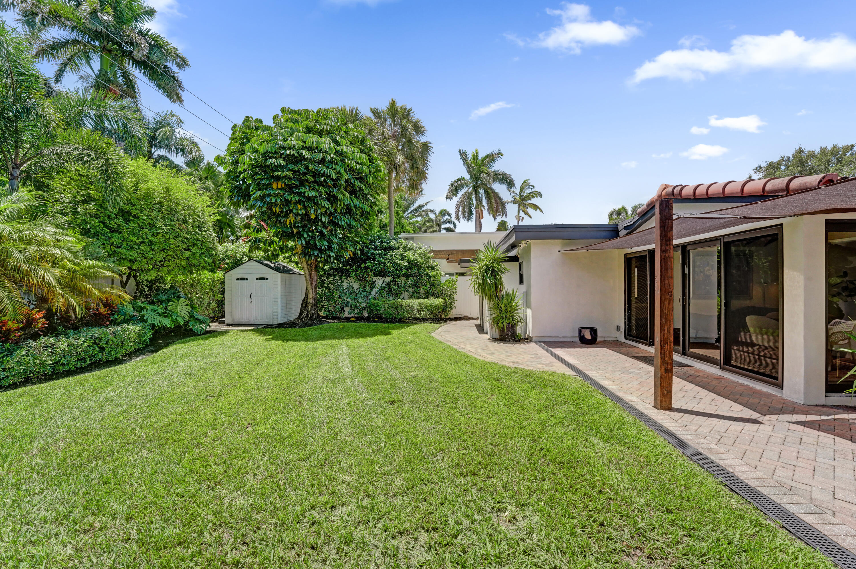 1424 NE 16TH, Fort Lauderdale FL 33304
