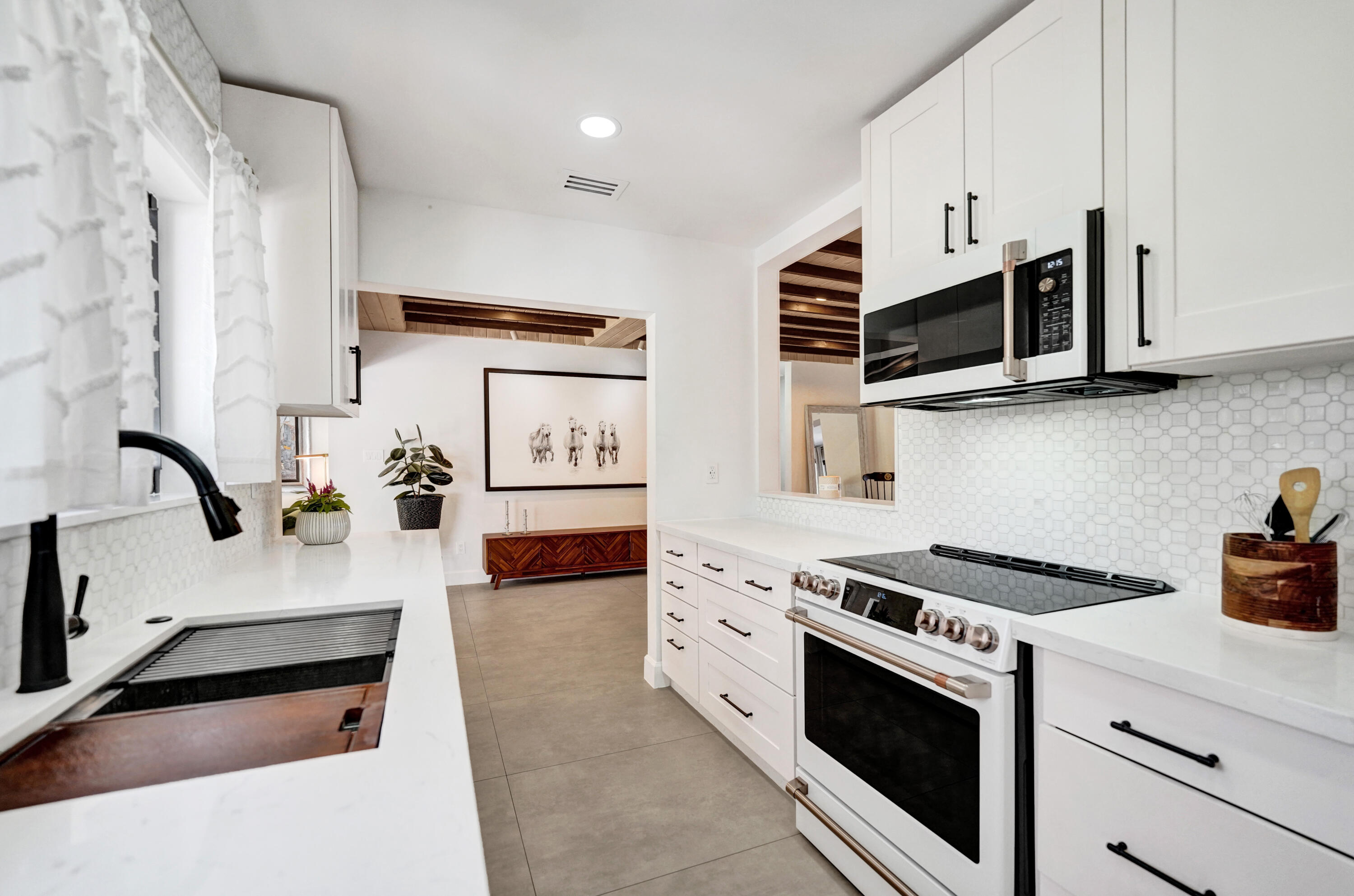 1424 NE 16TH, Fort Lauderdale FL 33304