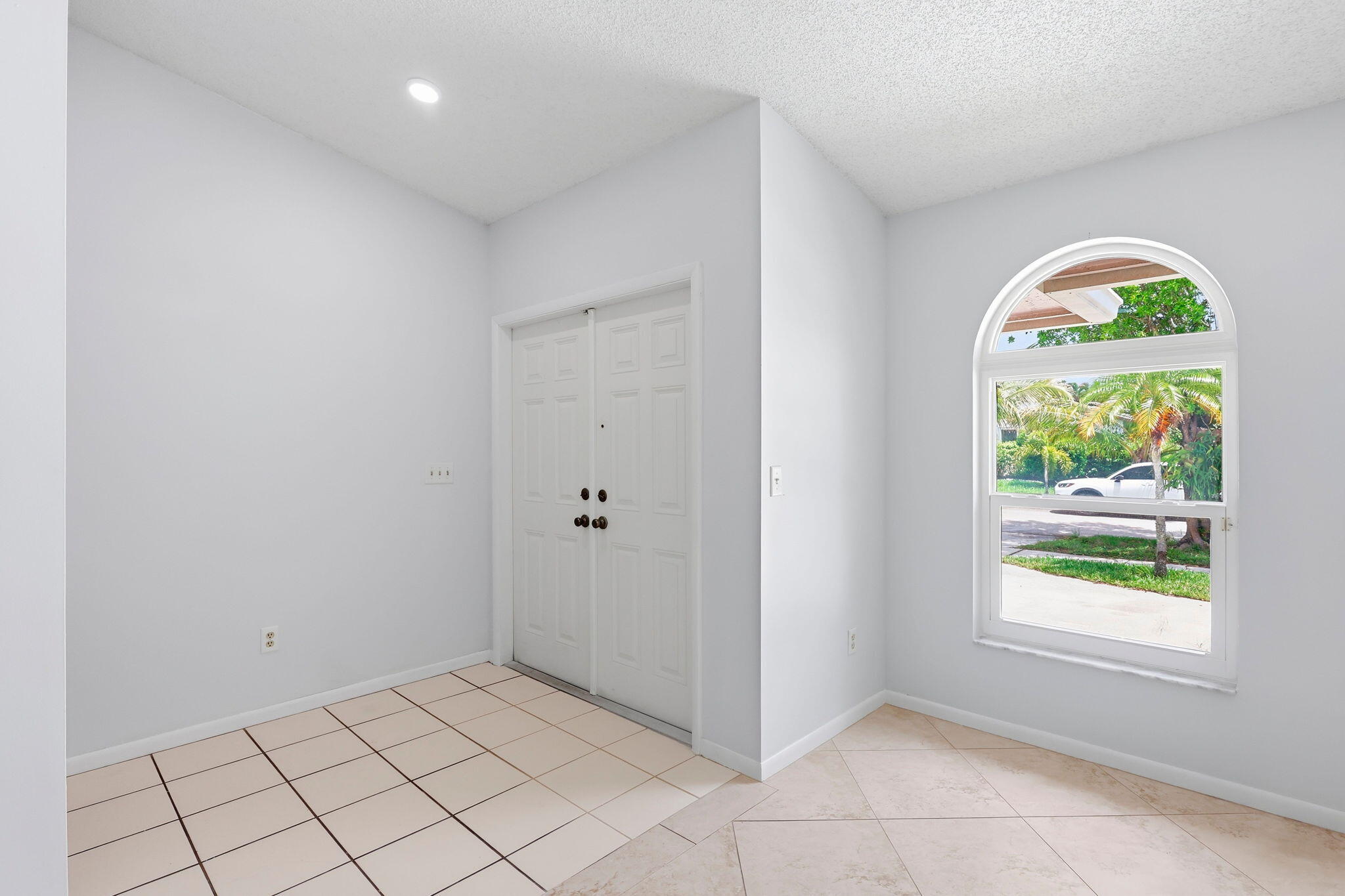 2171 NW 76th, Margate FL 33063