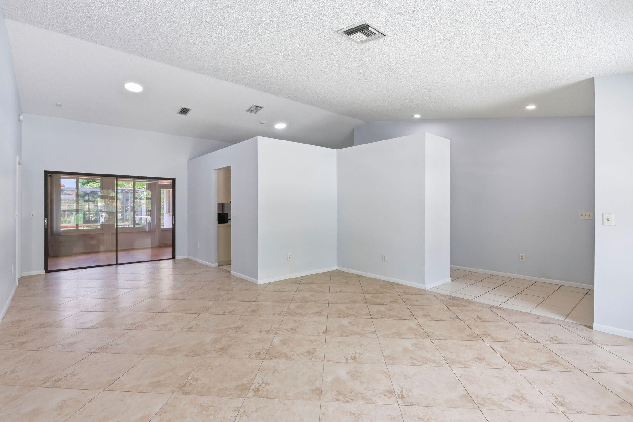 2171 NW 76th, Margate FL 33063