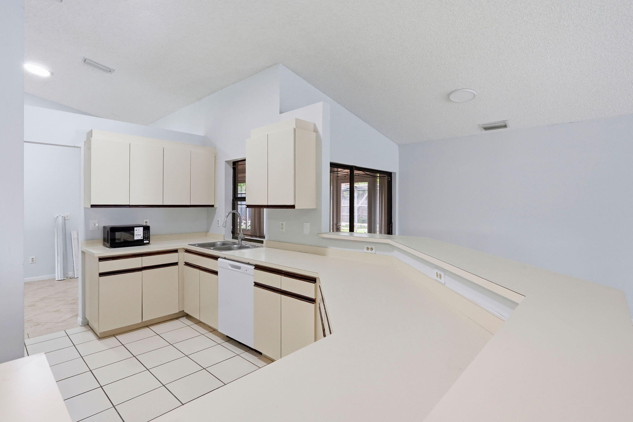 2171 NW 76th, Margate FL 33063