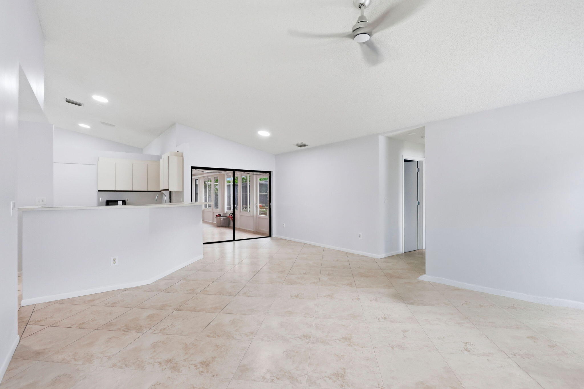 2171 NW 76th, Margate FL 33063