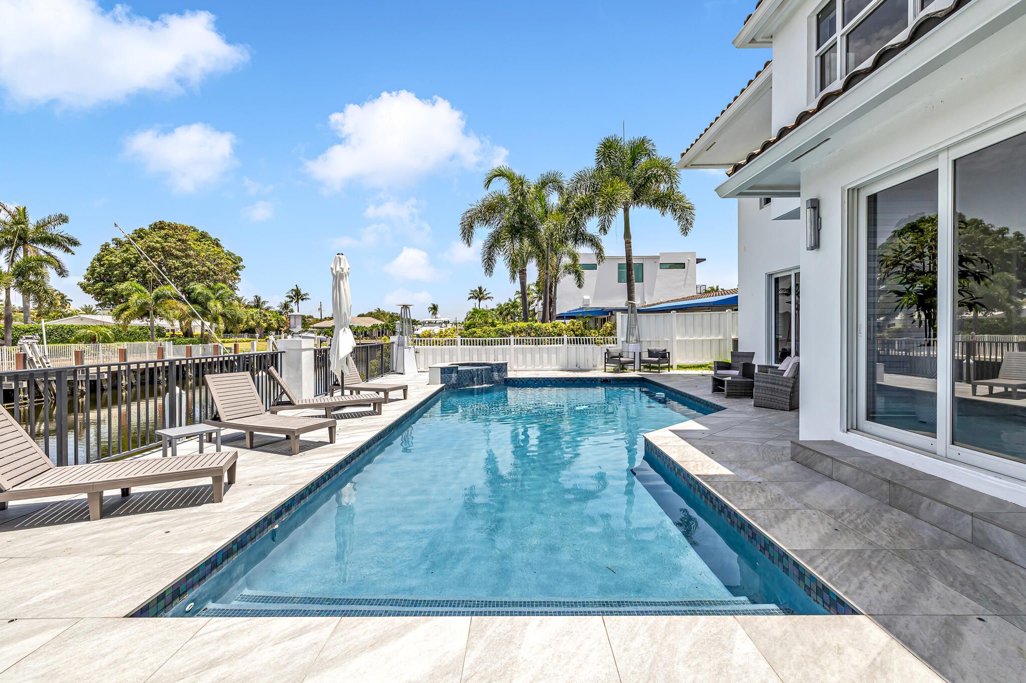 4921 NE 28TH, Lighthouse Point FL 33064