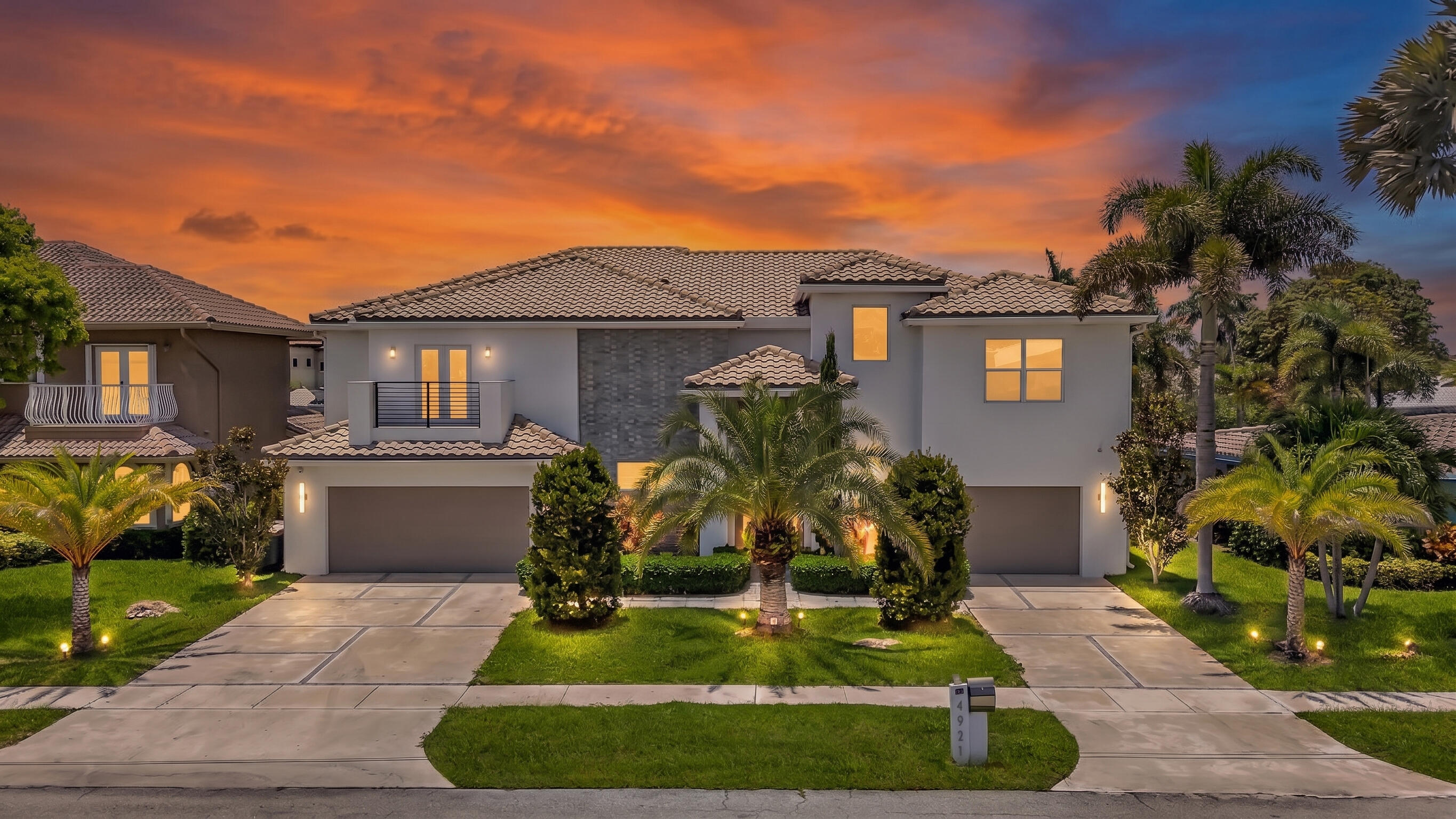4921 NE 28TH, Lighthouse Point FL 33064