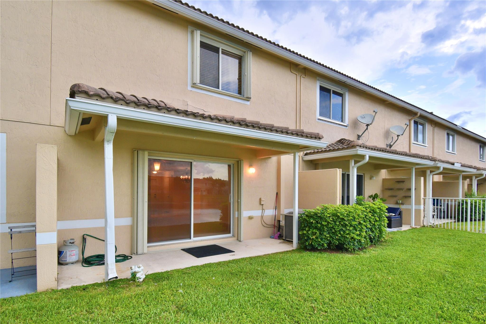 8982 Chambers, Tamarac FL 33321
