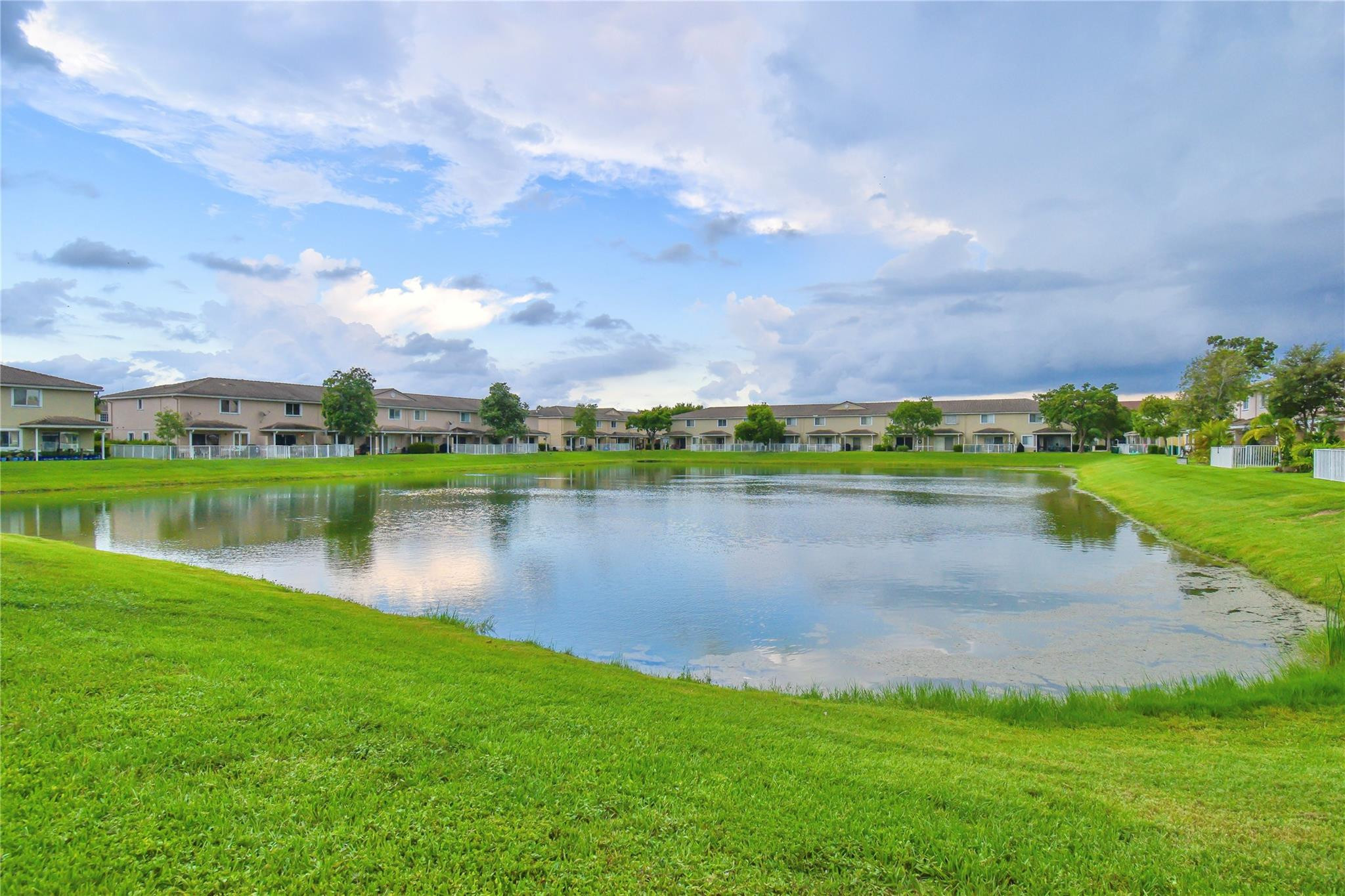 8982 Chambers, Tamarac FL 33321