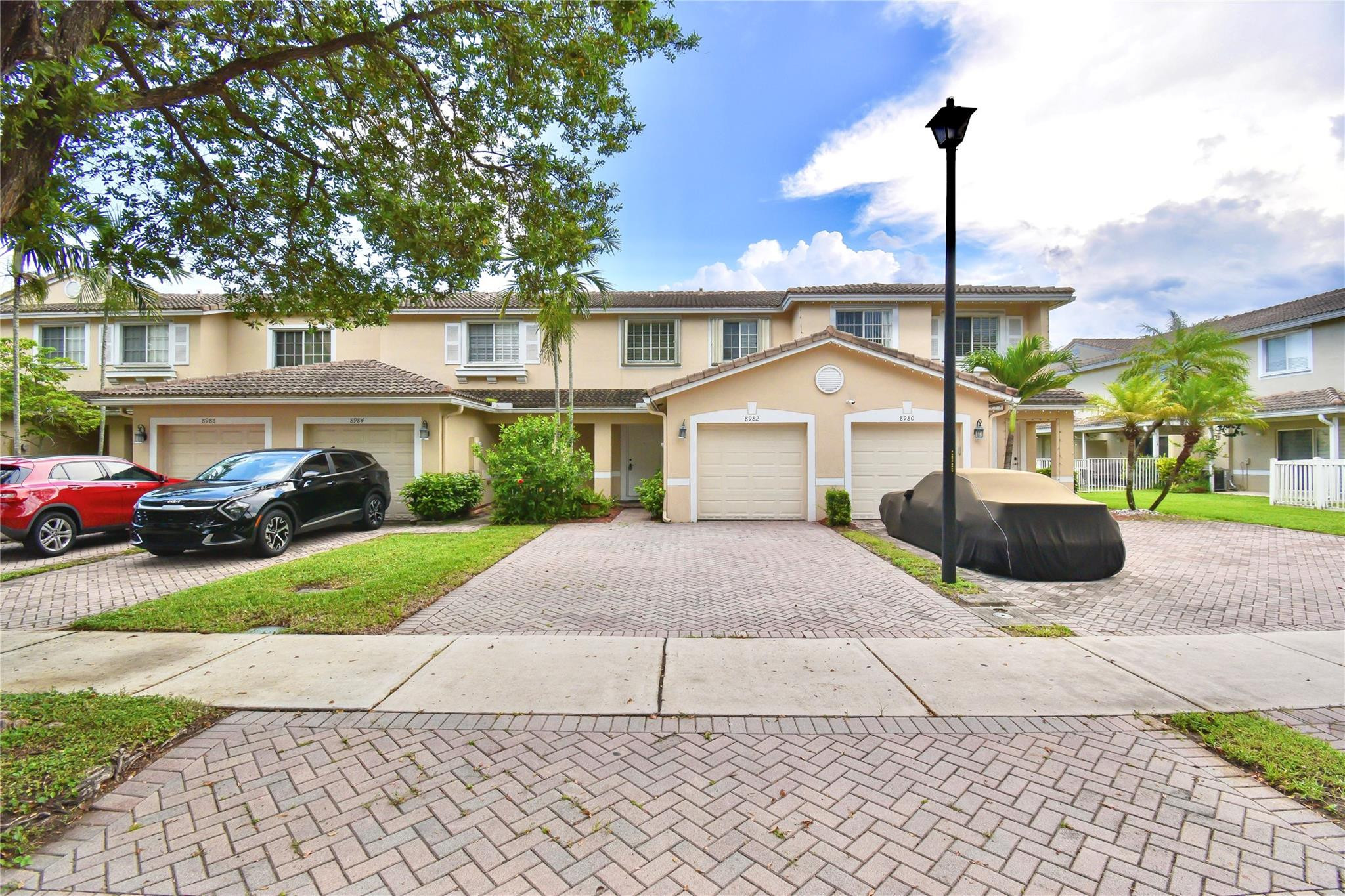 8982 Chambers, Tamarac FL 33321