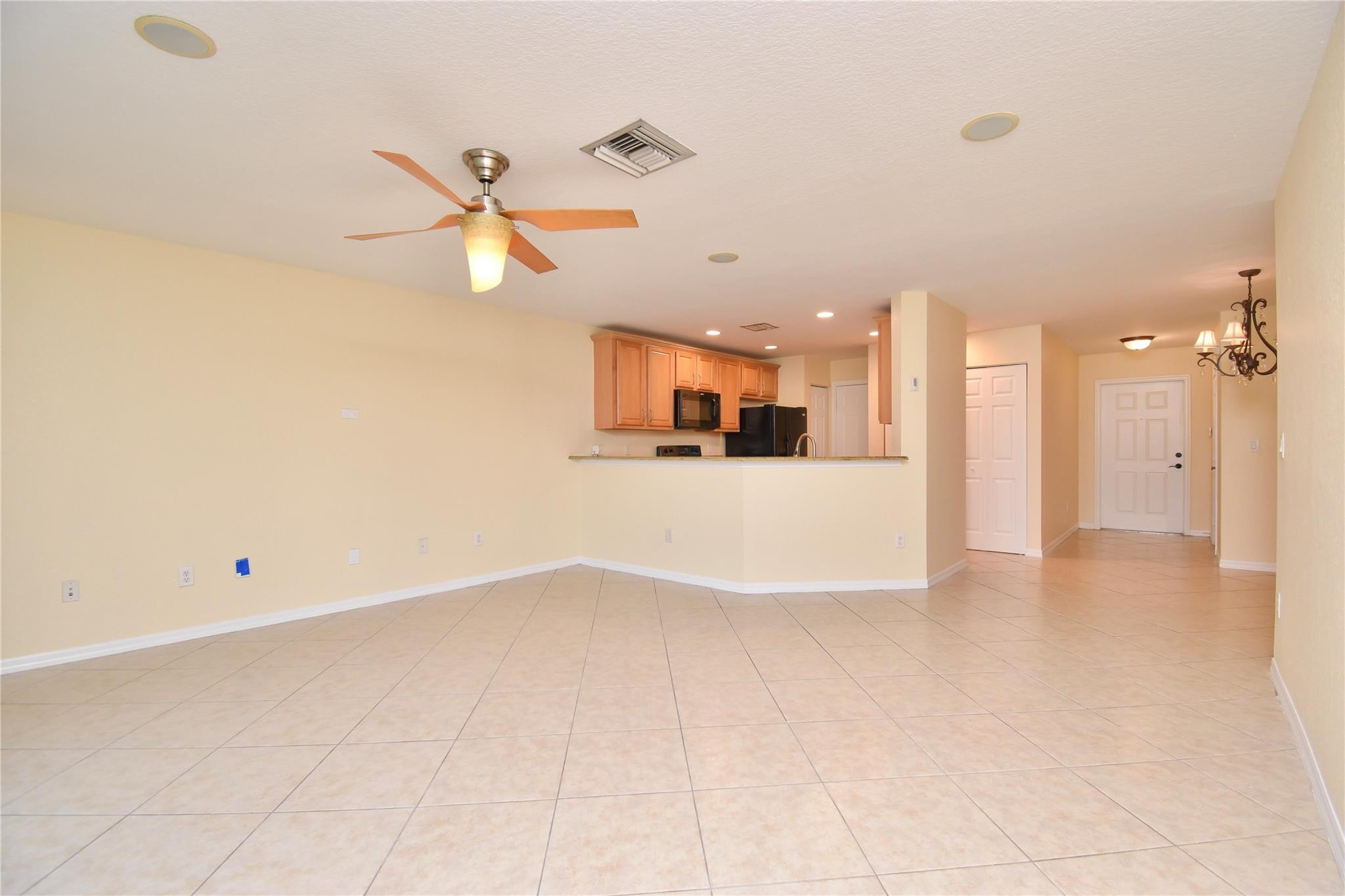 8982 Chambers, Tamarac FL 33321