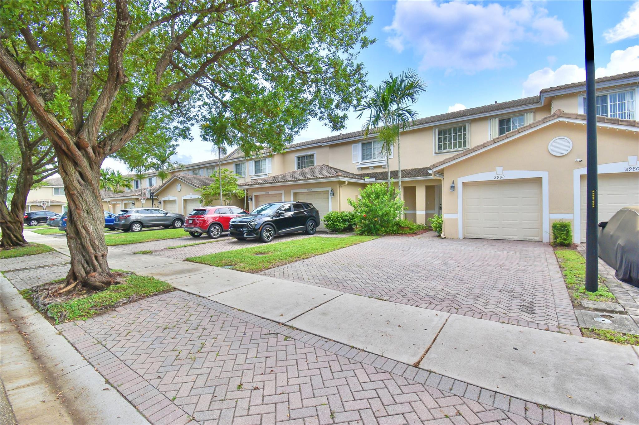8982 Chambers, Tamarac FL 33321