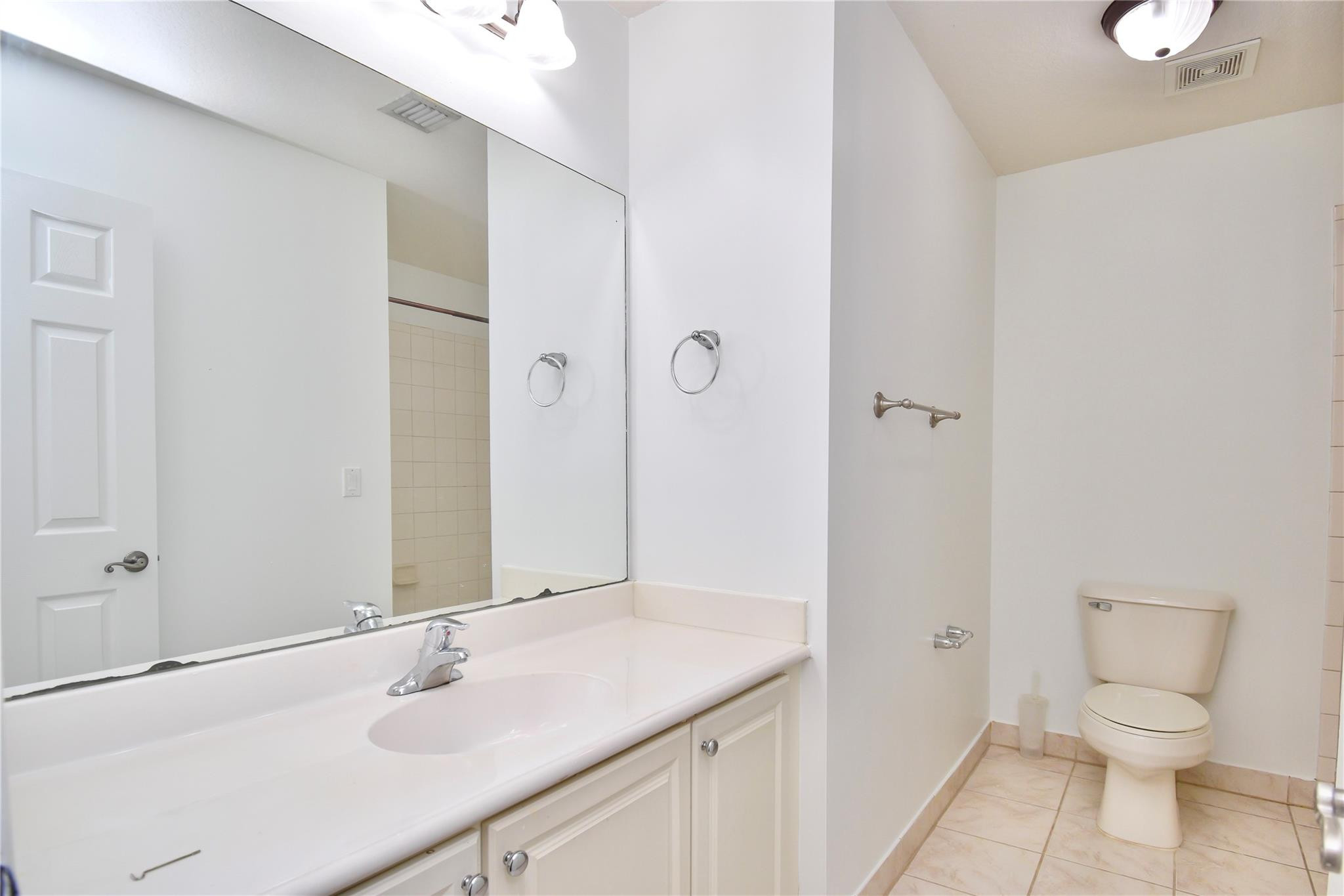 8982 Chambers, Tamarac FL 33321