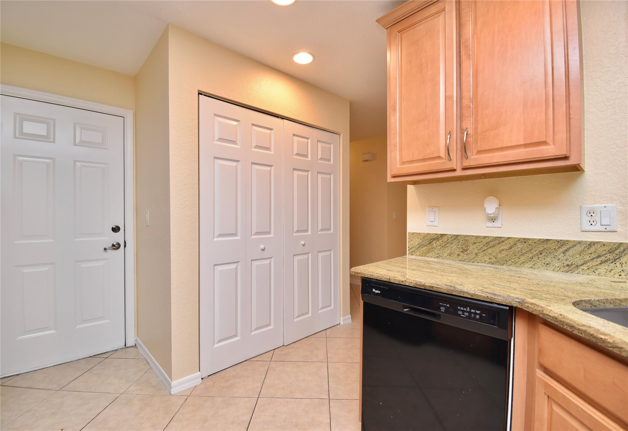 8982 Chambers, Tamarac FL 33321
