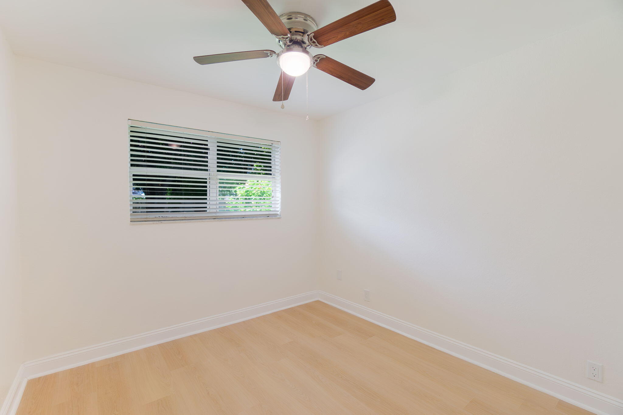 2831 N SEACREST, Boynton Beach FL 33435