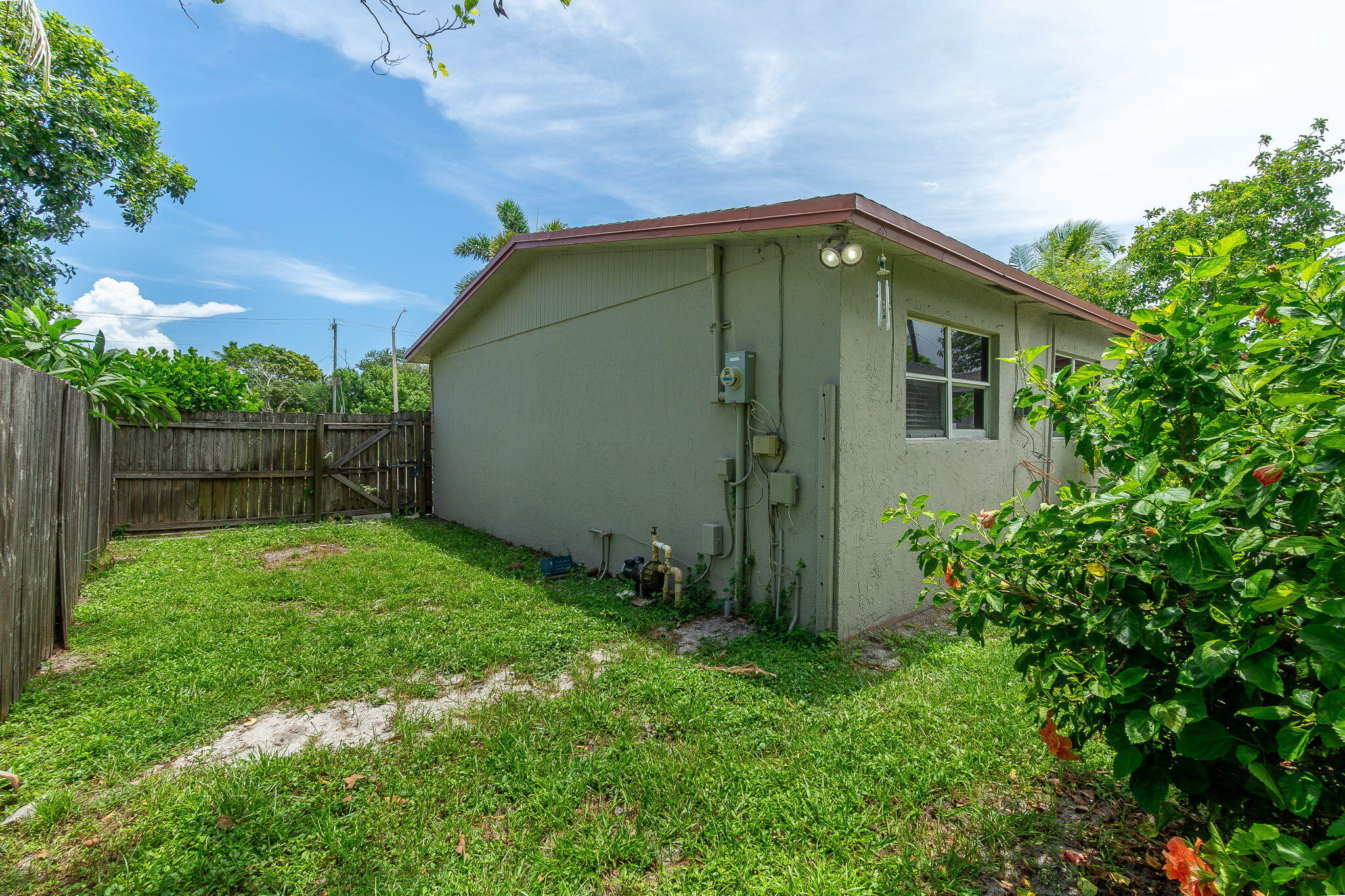 2831 N SEACREST, Boynton Beach FL 33435