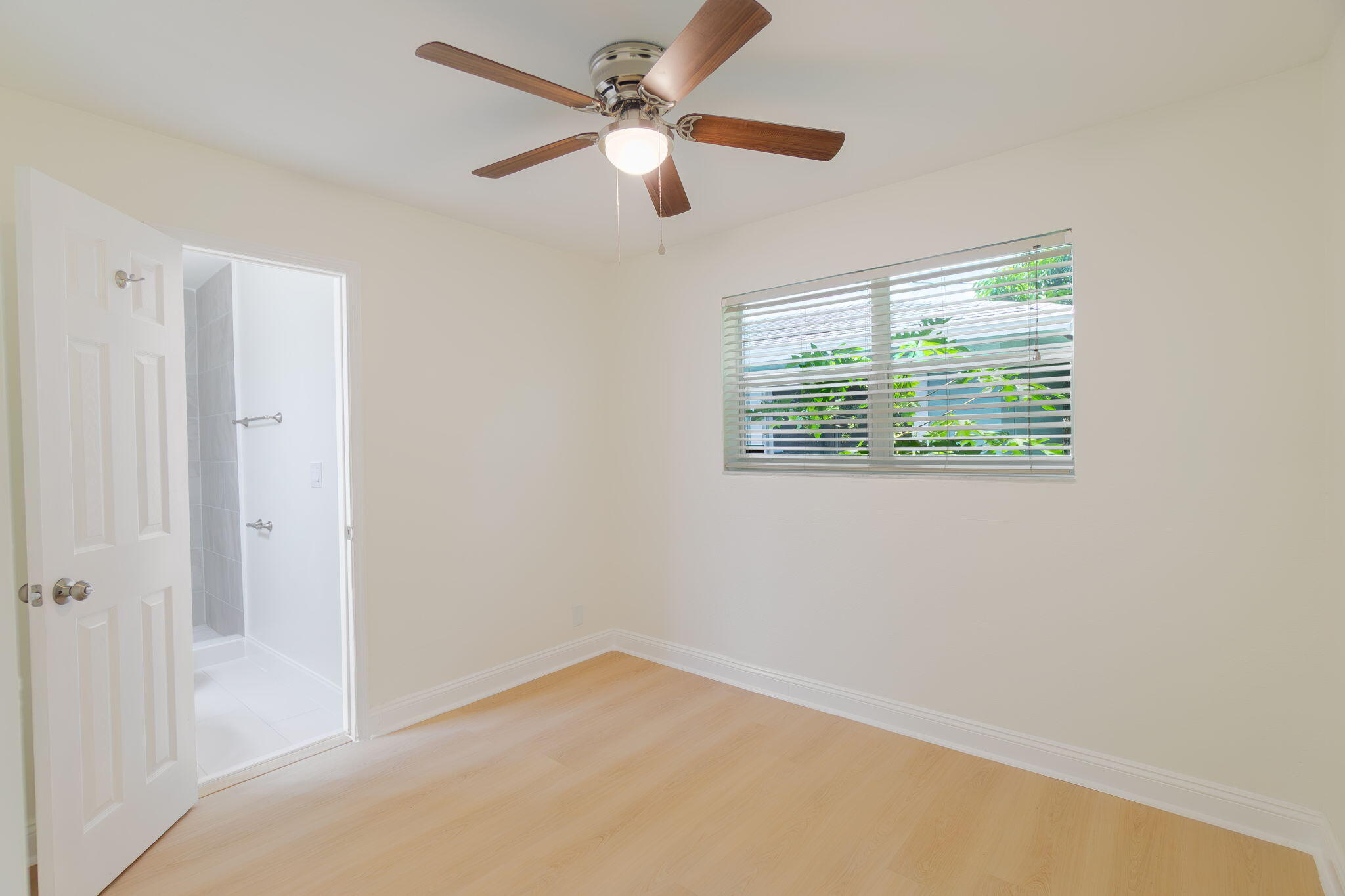 2831 N SEACREST, Boynton Beach FL 33435