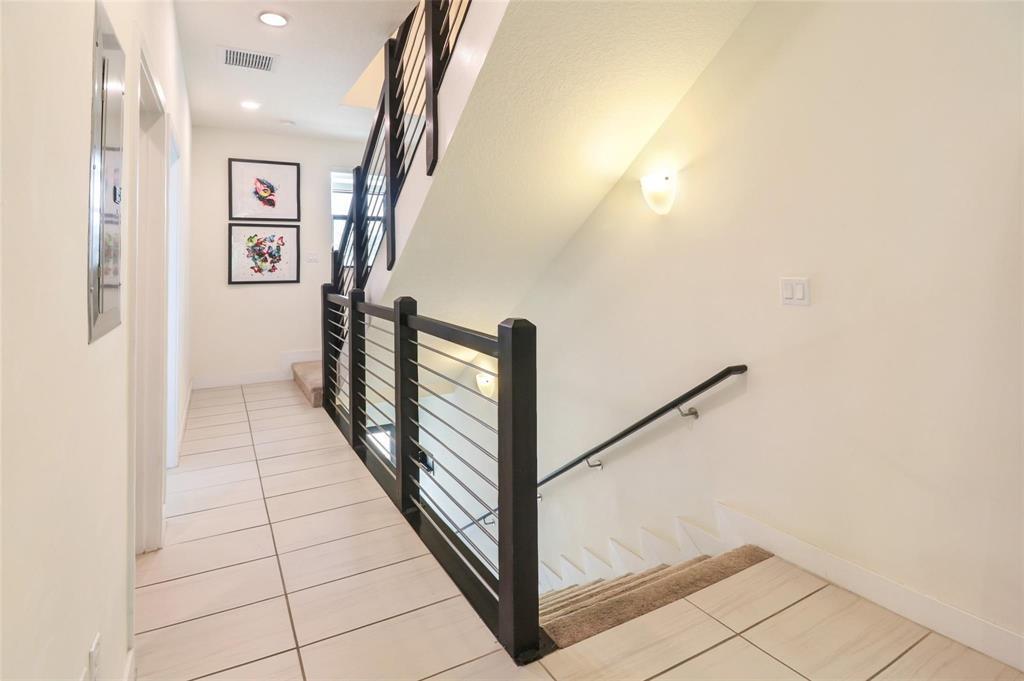 10473 NW 82nd #9, Doral FL 33178