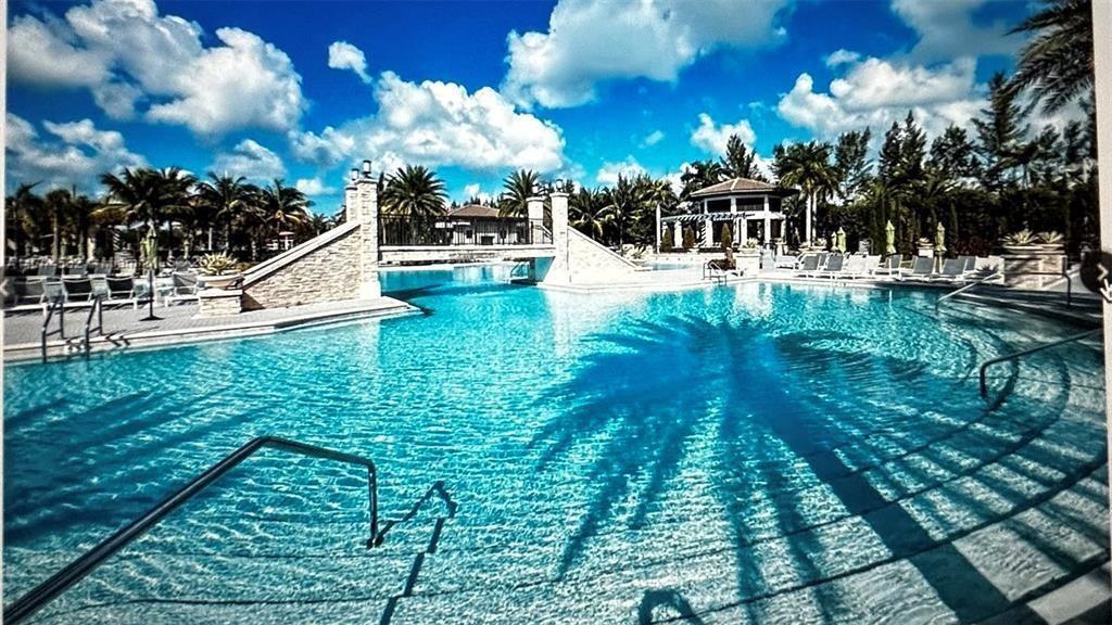 10473 NW 82nd #9, Doral FL 33178