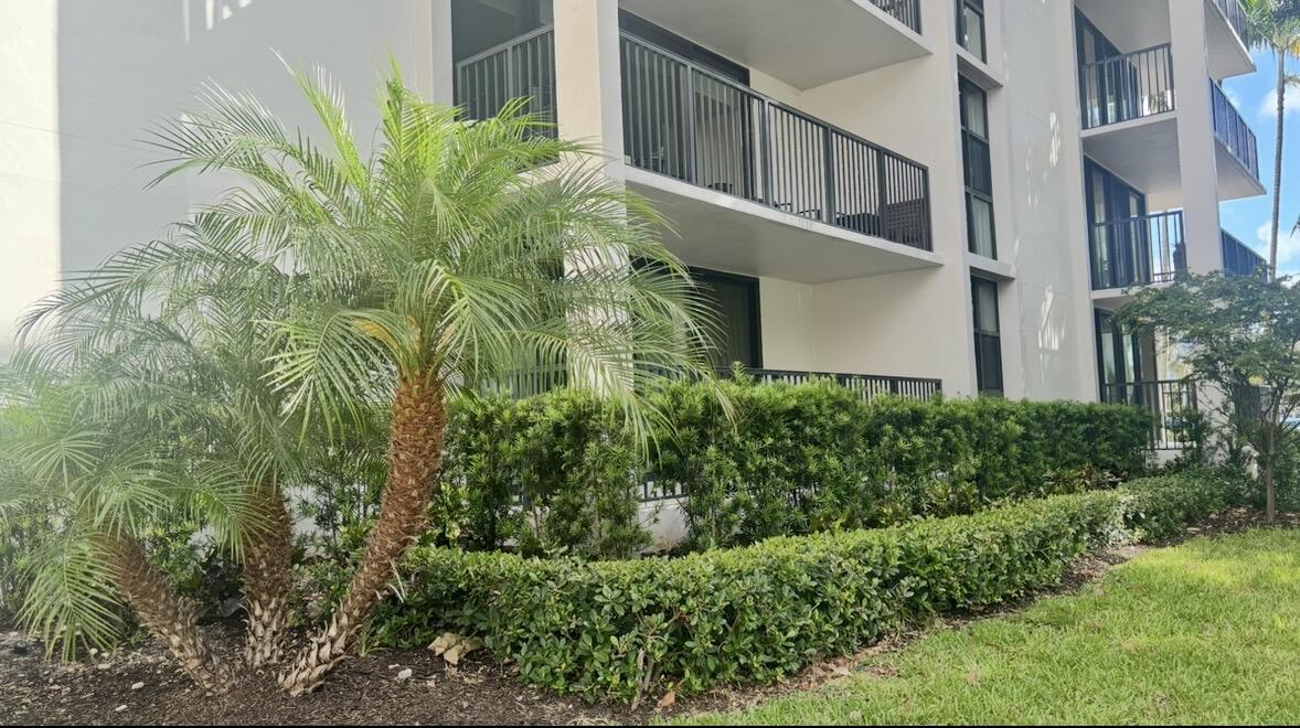 1301 River Reach #111, Fort Lauderdale FL 33315