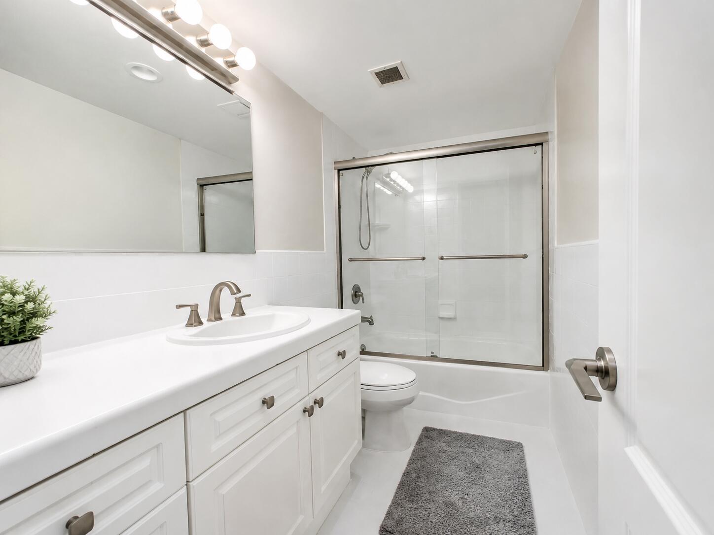1301 River Reach #111, Fort Lauderdale FL 33315