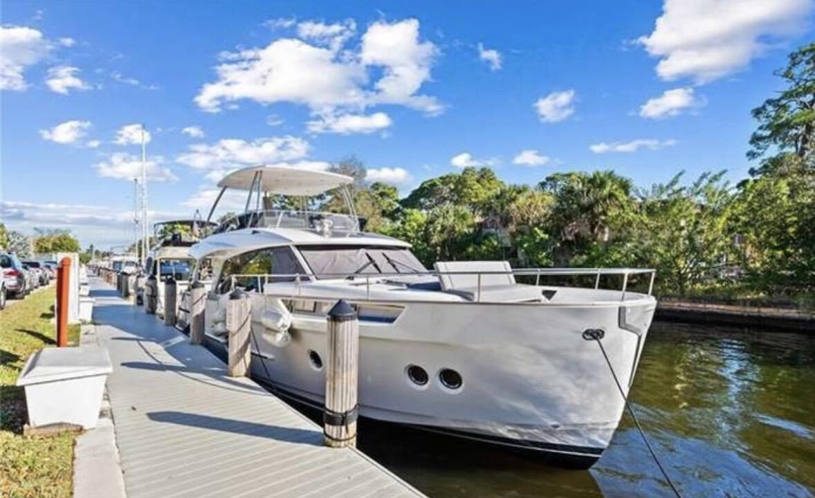 1301 River Reach #111, Fort Lauderdale FL 33315