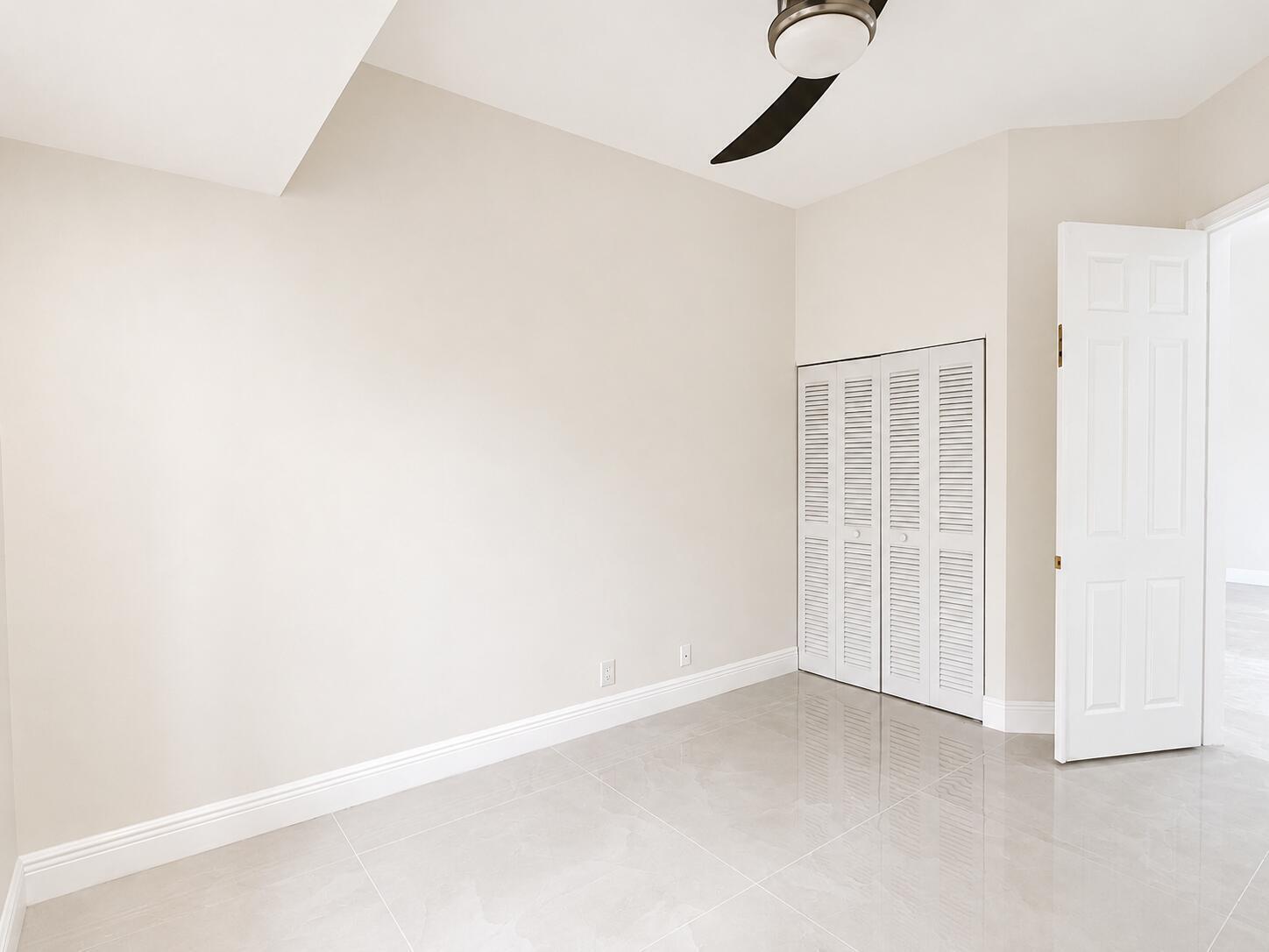 20101 Palm Island, Boca Raton FL 33498