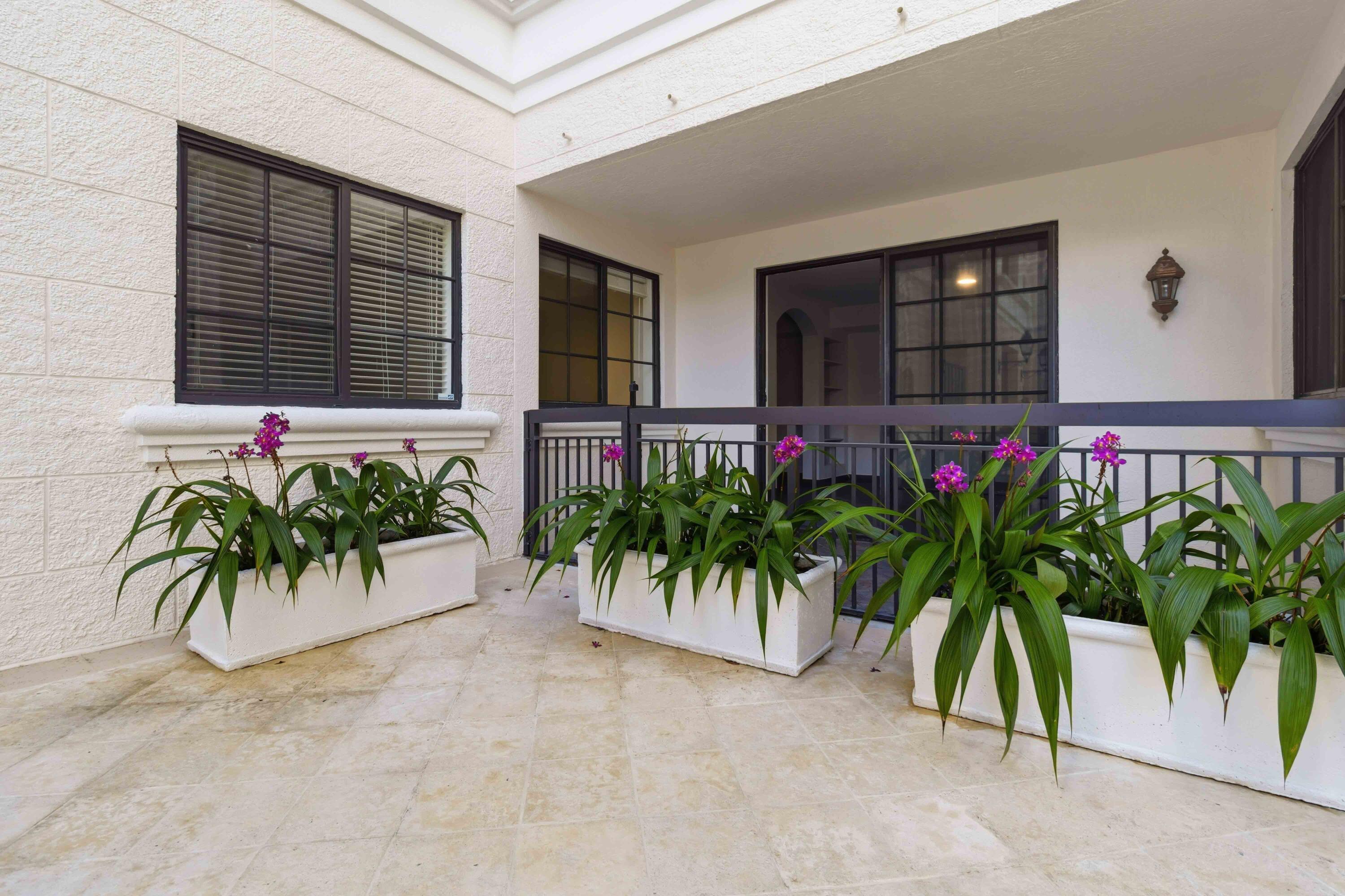 233 S Federal #208, Boca Raton FL 33432