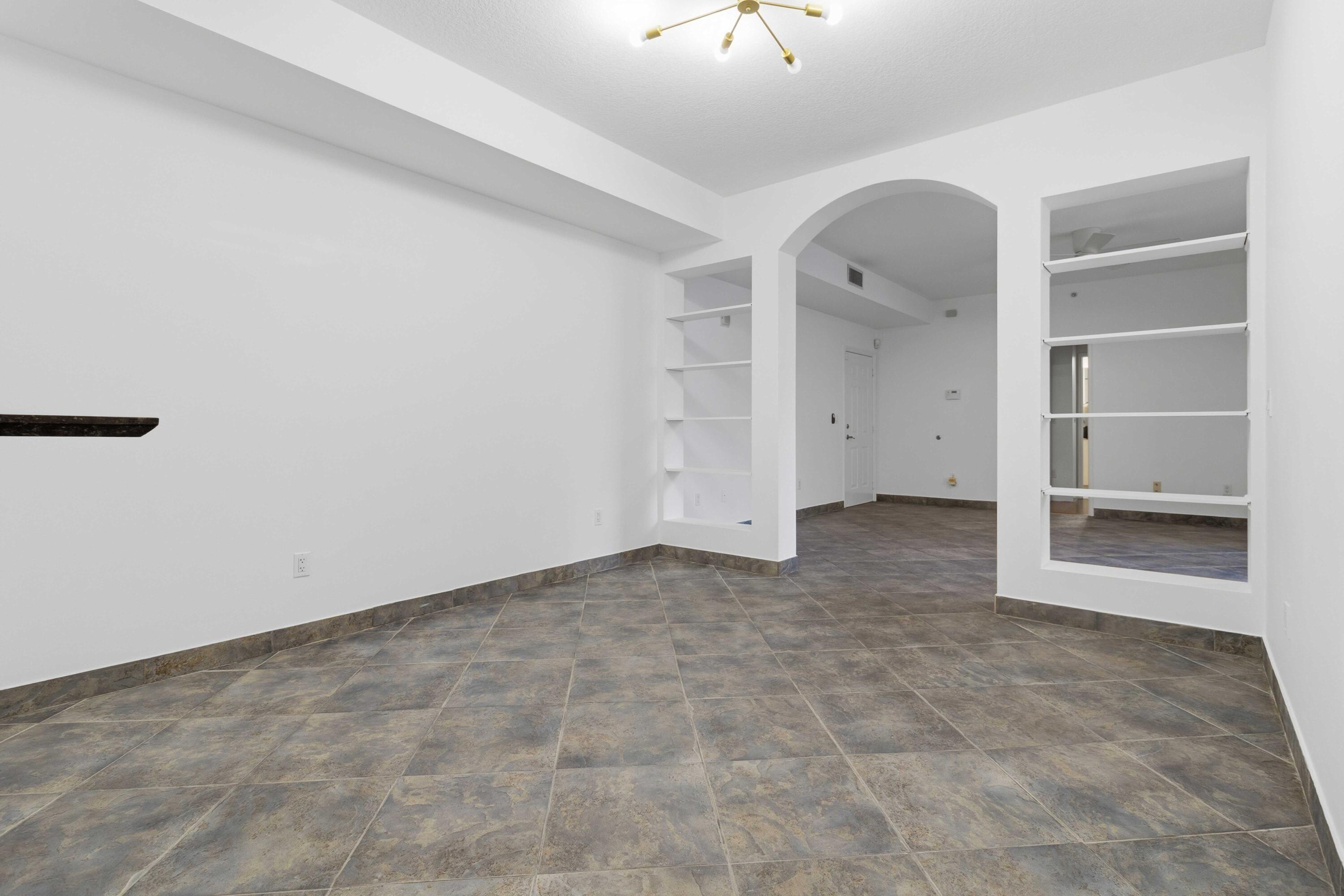 233 S Federal #208, Boca Raton FL 33432