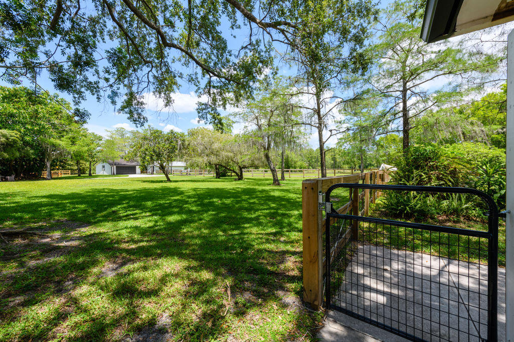 12856 Arrowwood, Palm Beach Gardens FL 33418