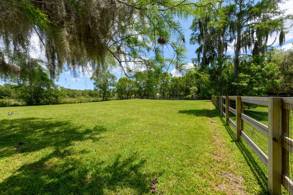 12856 Arrowwood, Palm Beach Gardens FL 33418