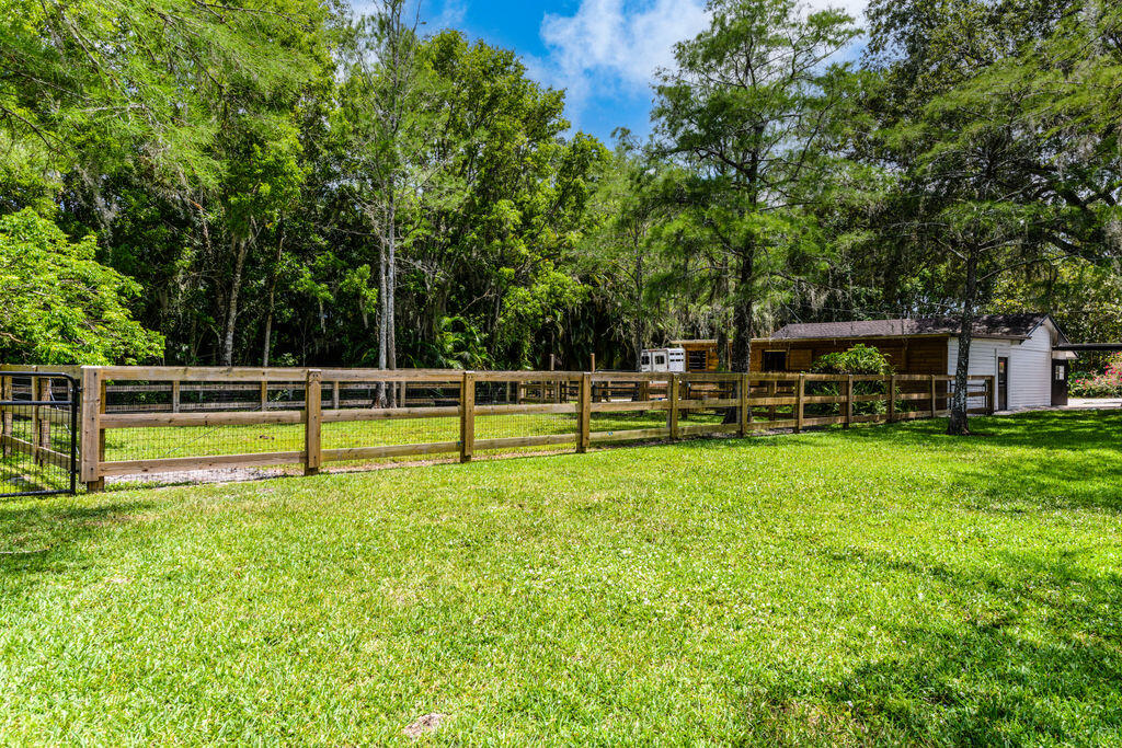 12856 Arrowwood, Palm Beach Gardens FL 33418