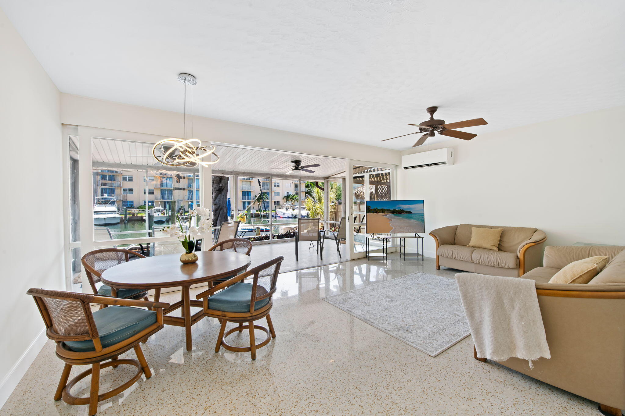 1718 SE 14th, Fort Lauderdale FL 33316