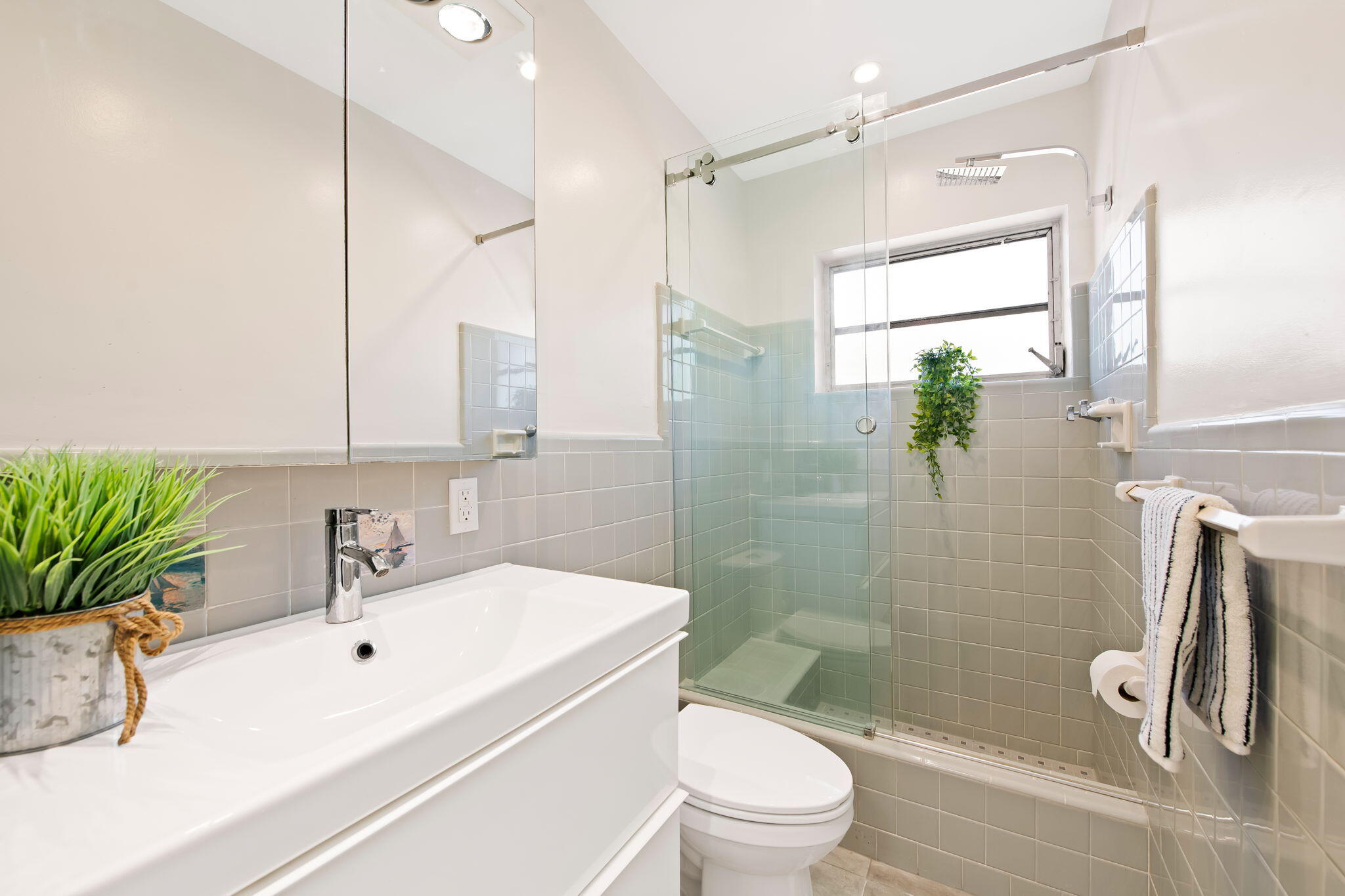 1718 SE 14th, Fort Lauderdale FL 33316